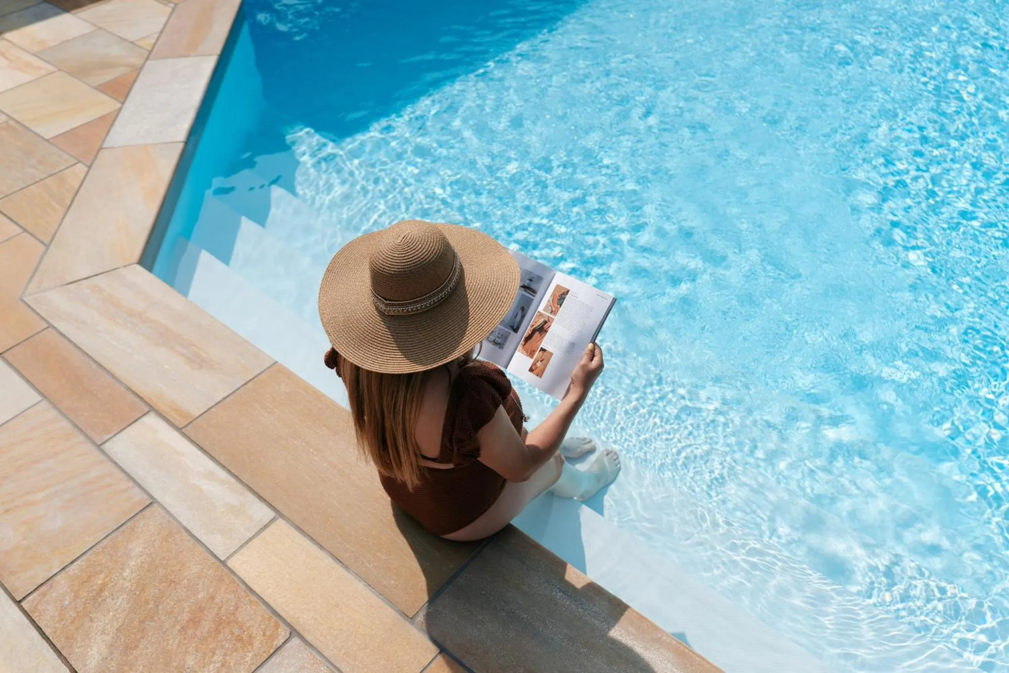 Swimming pool in Westotel Nantes Atlantique