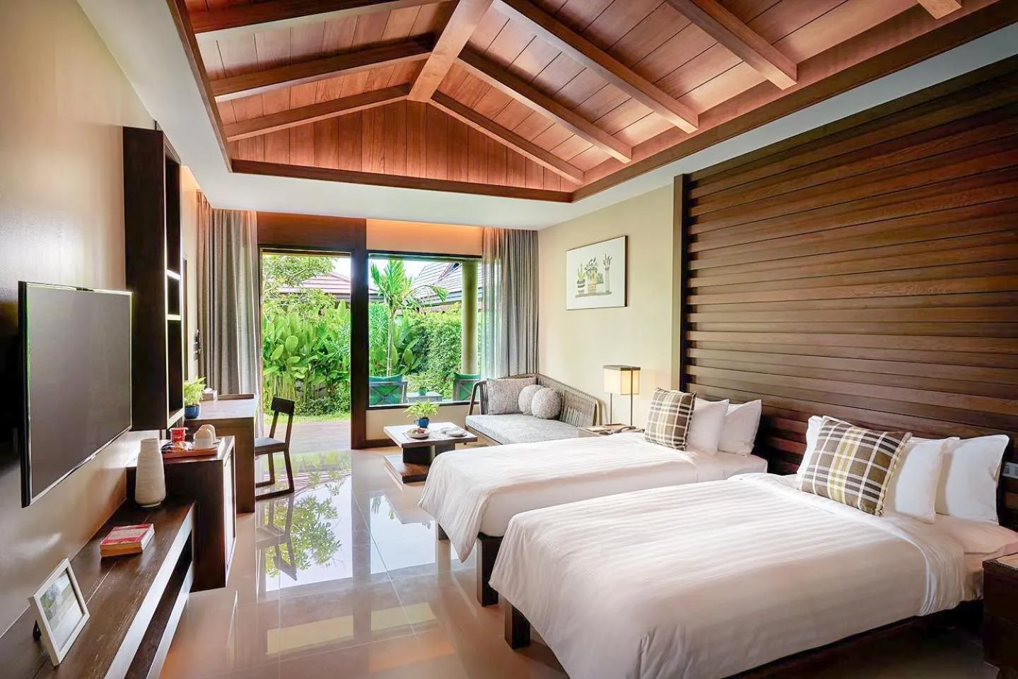 Bed in Khanom Beach Resort And Spa