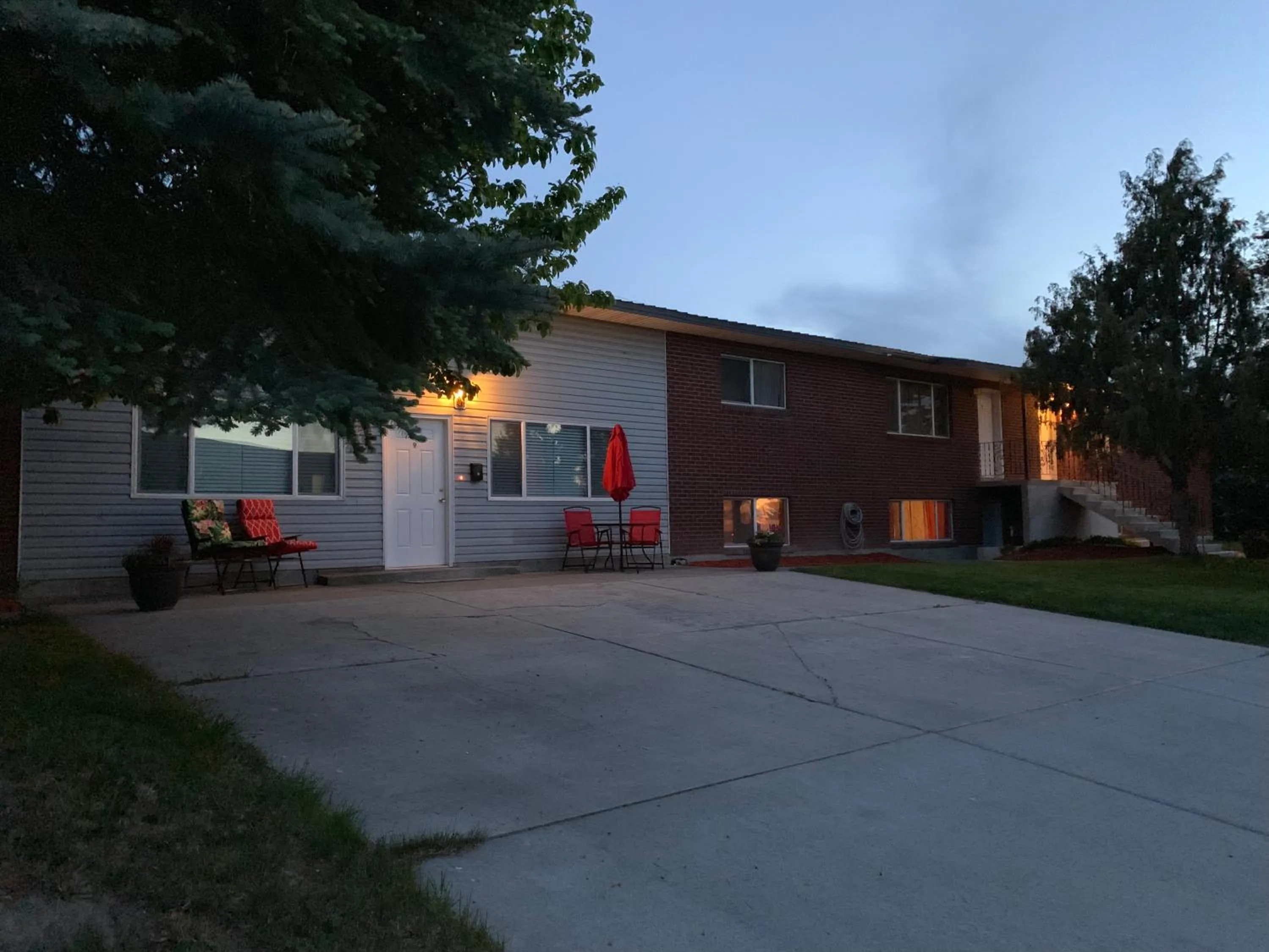 Property building in The Wing at Kingston East