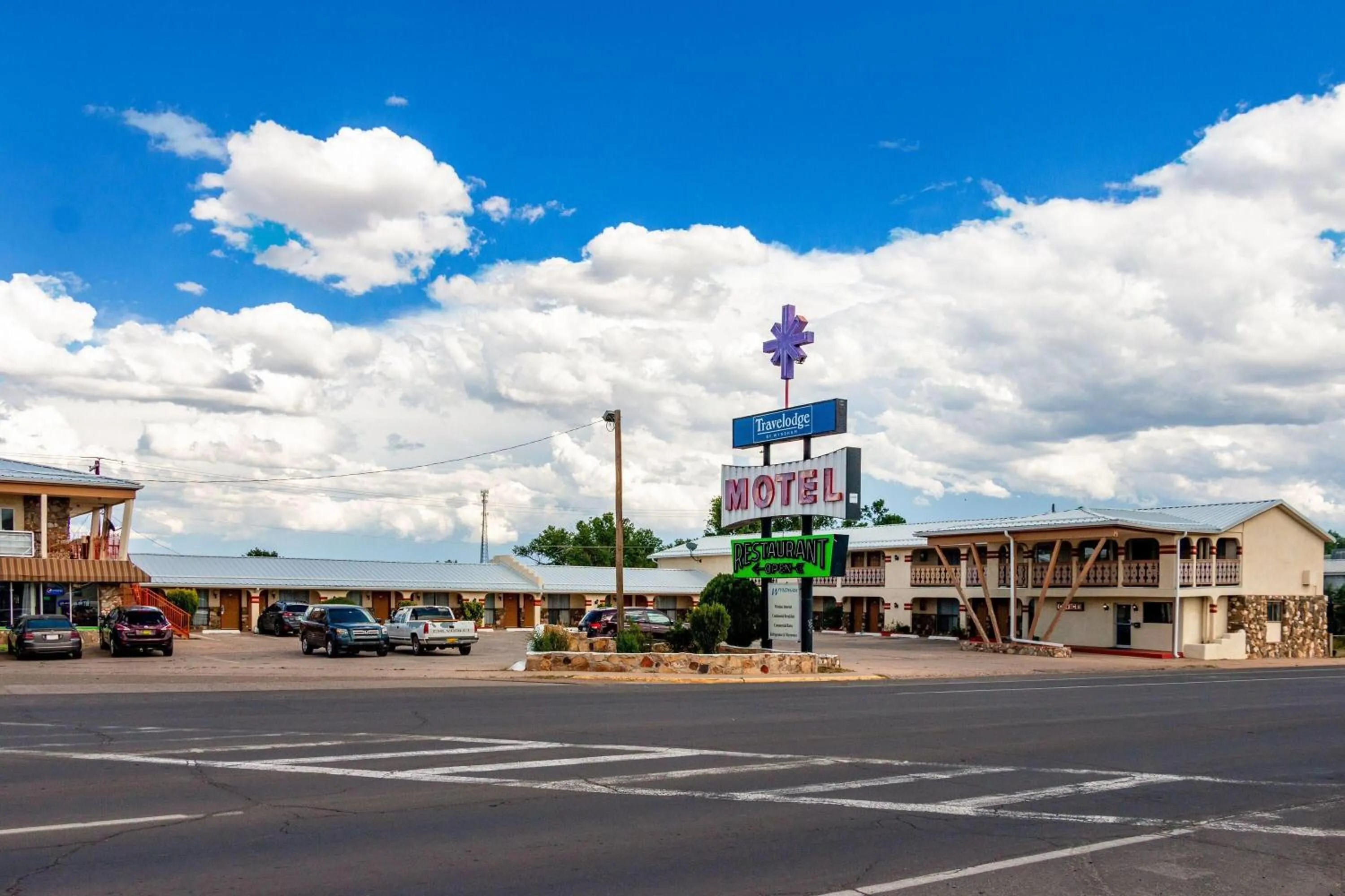 Property building in Travelodge by Wyndham Las Vegas NM