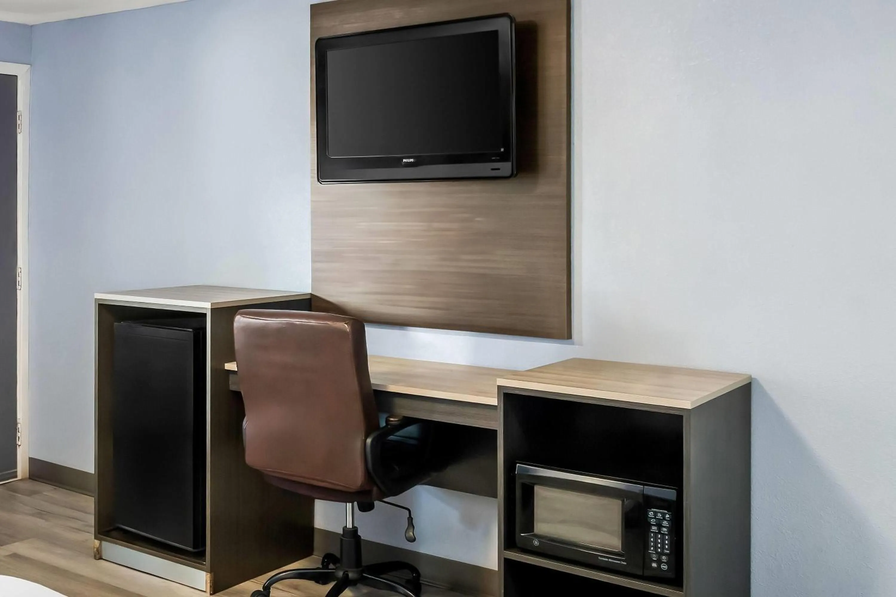 Bed in Travelodge by Wyndham Las Vegas NM