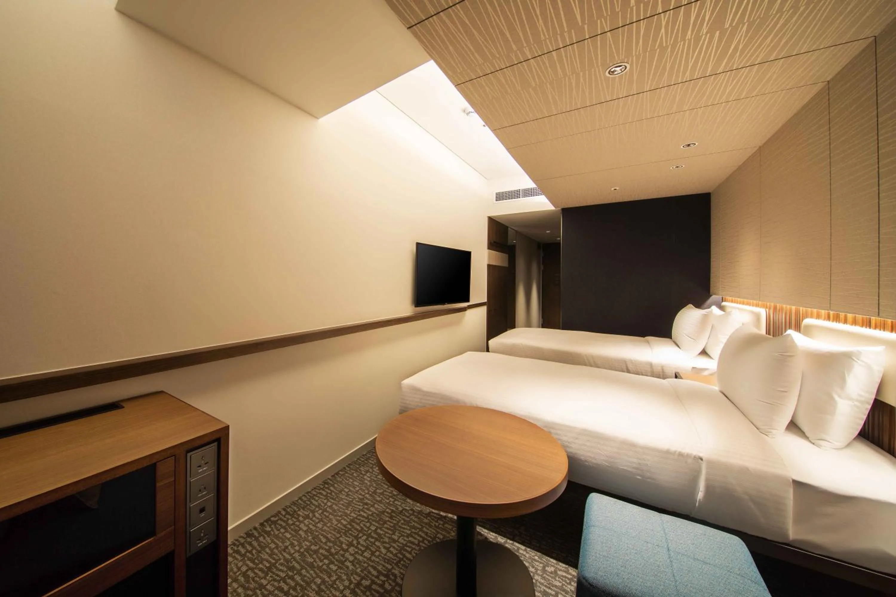 Photo of the whole room, Bed in Sotetsu Fresa Inn Seoul Myeong-dong