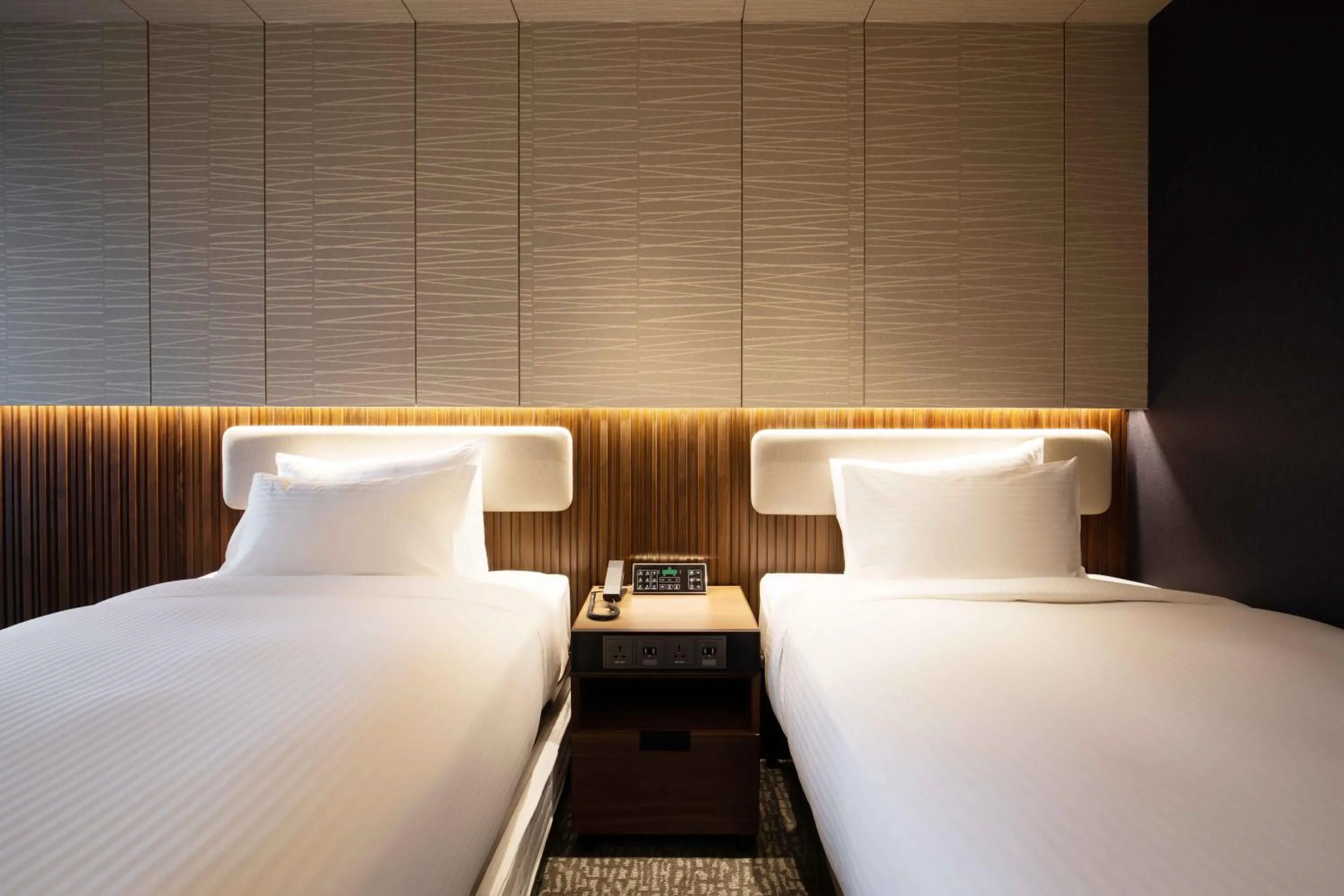 Bedroom, Bed in Sotetsu Fresa Inn Seoul Myeong-dong