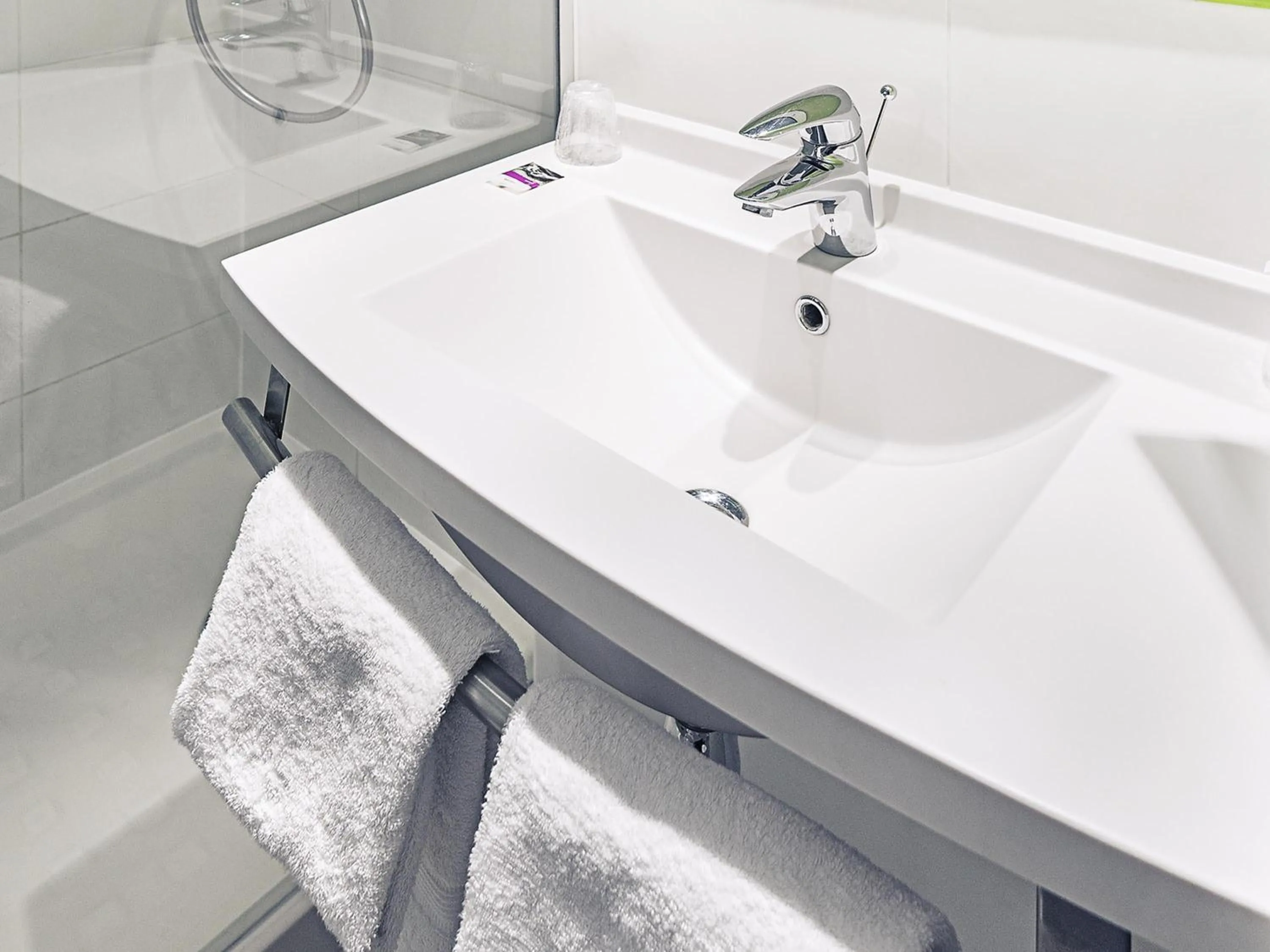 Bedroom in Hôtel Mercure Thionville Centre Porte du Luxembourg