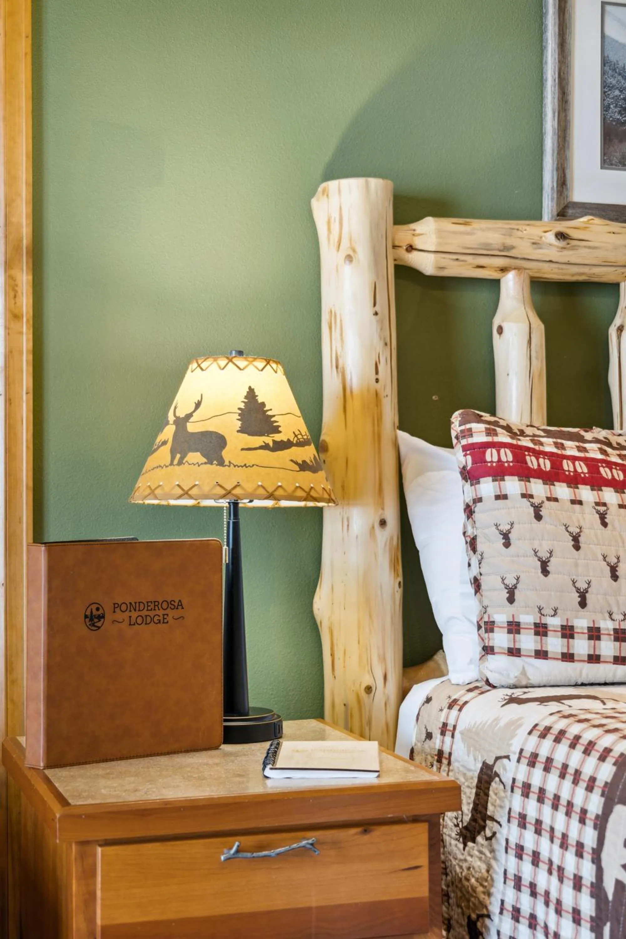 Bed in Ponderosa Lodge