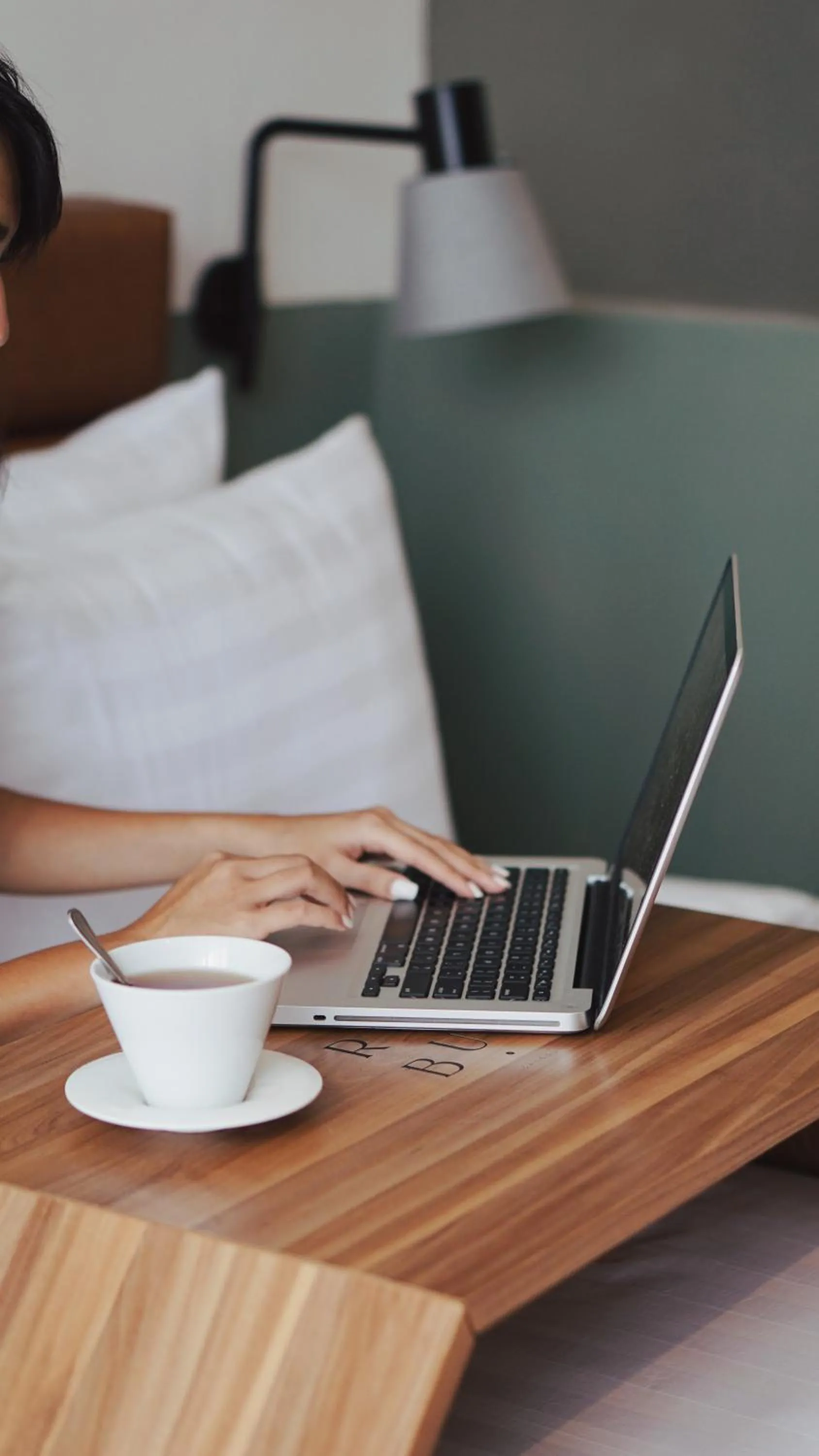 Coffee/tea facilities, Bed in Rimbun Canggu Hotel