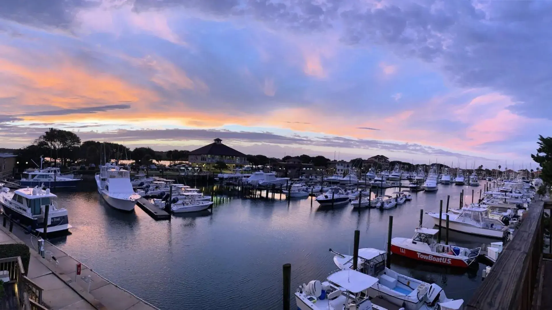 Inn at Camachee Harbor by CoolVacay Inn at Camachee Harbor by CoolVacay