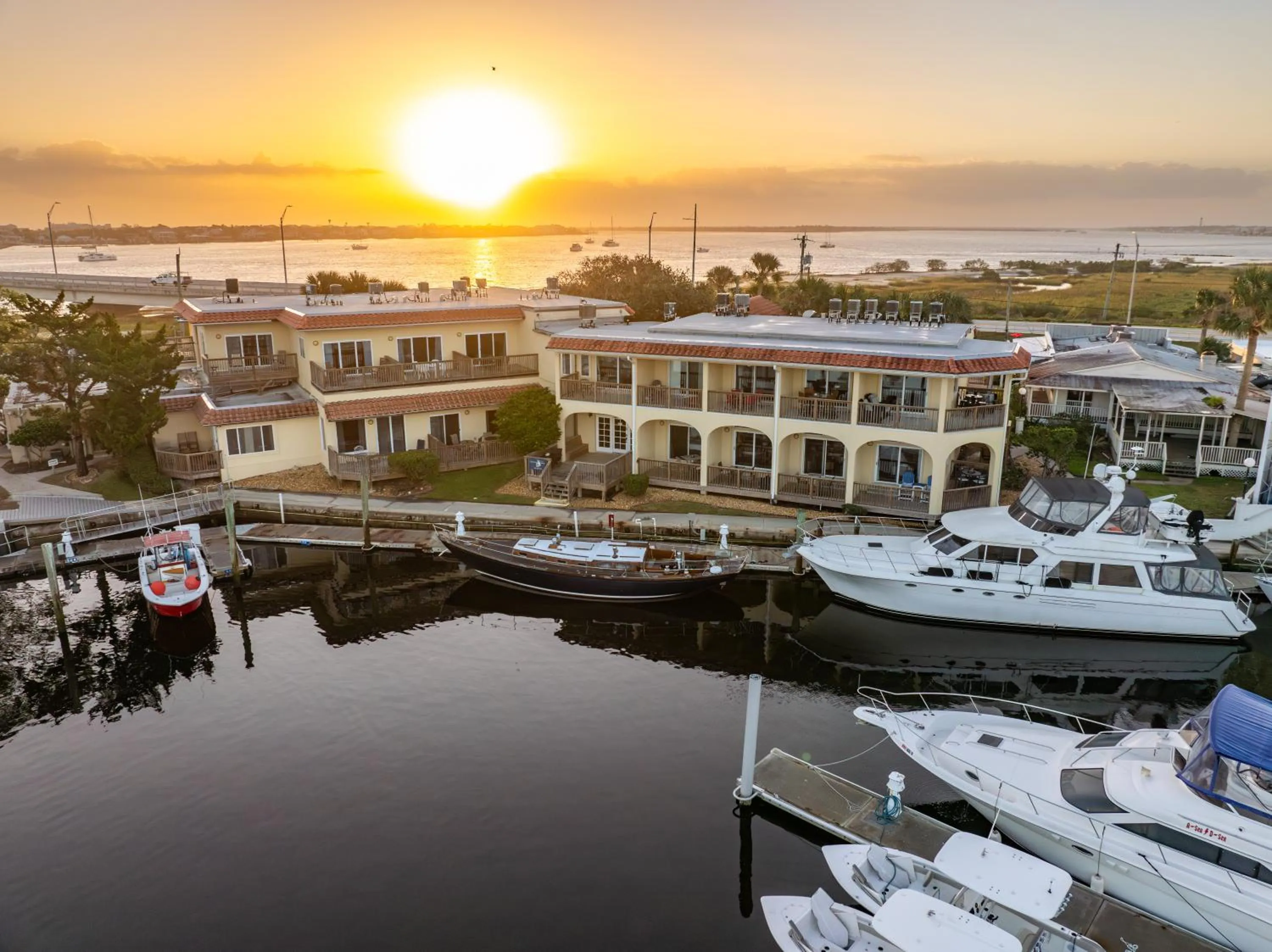 Inn at Camachee Harbor by CoolVacay