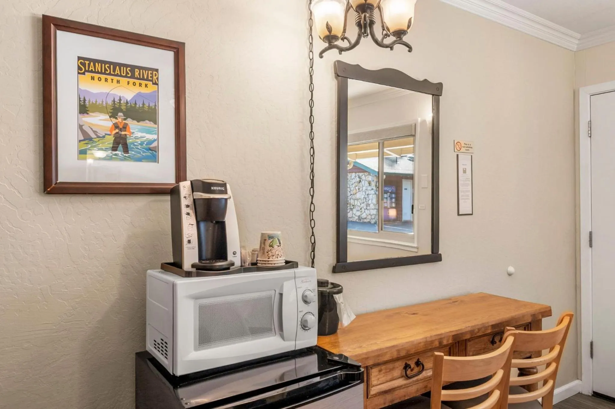 Coffee/tea facilities in Arnold Meadowmont Lodge