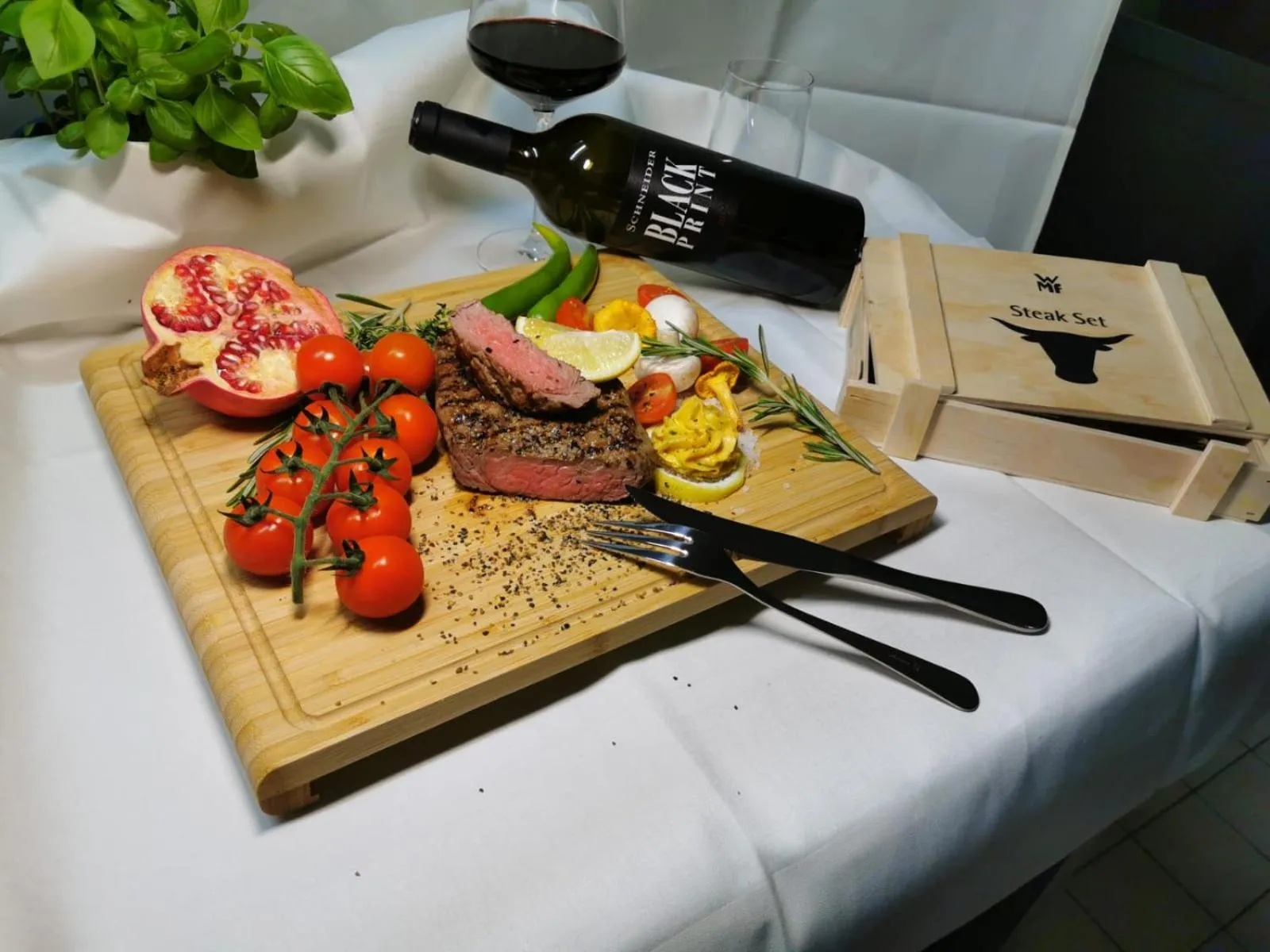 Dinner in Hotel Restaurant Borchard