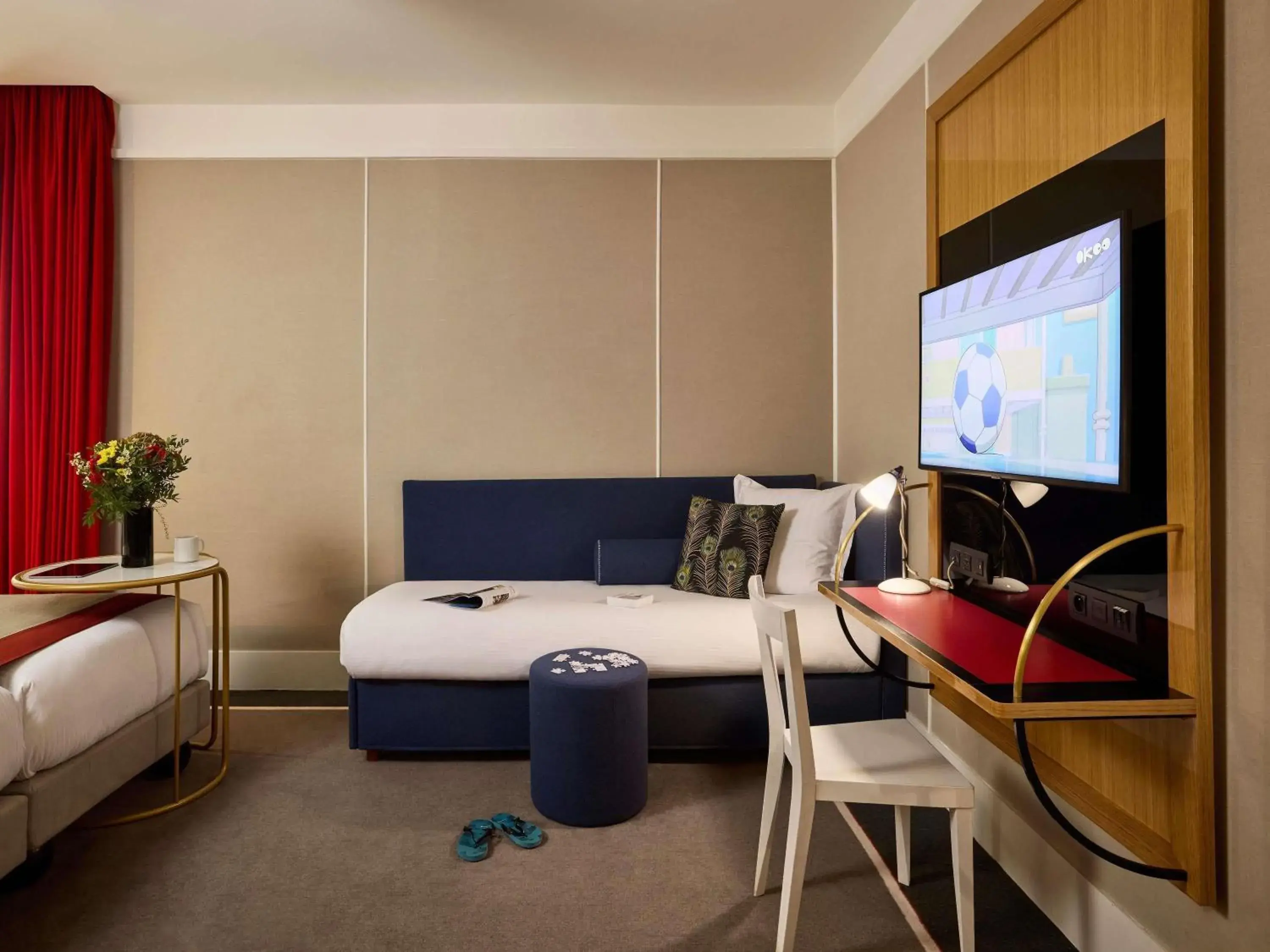 Deluxe Twin Room in l'Echiquier Opéra Hotel Paris - MGallery Collection Deluxe Twin Room in l'Echiquier Opéra Hotel Paris - MGallery Collection