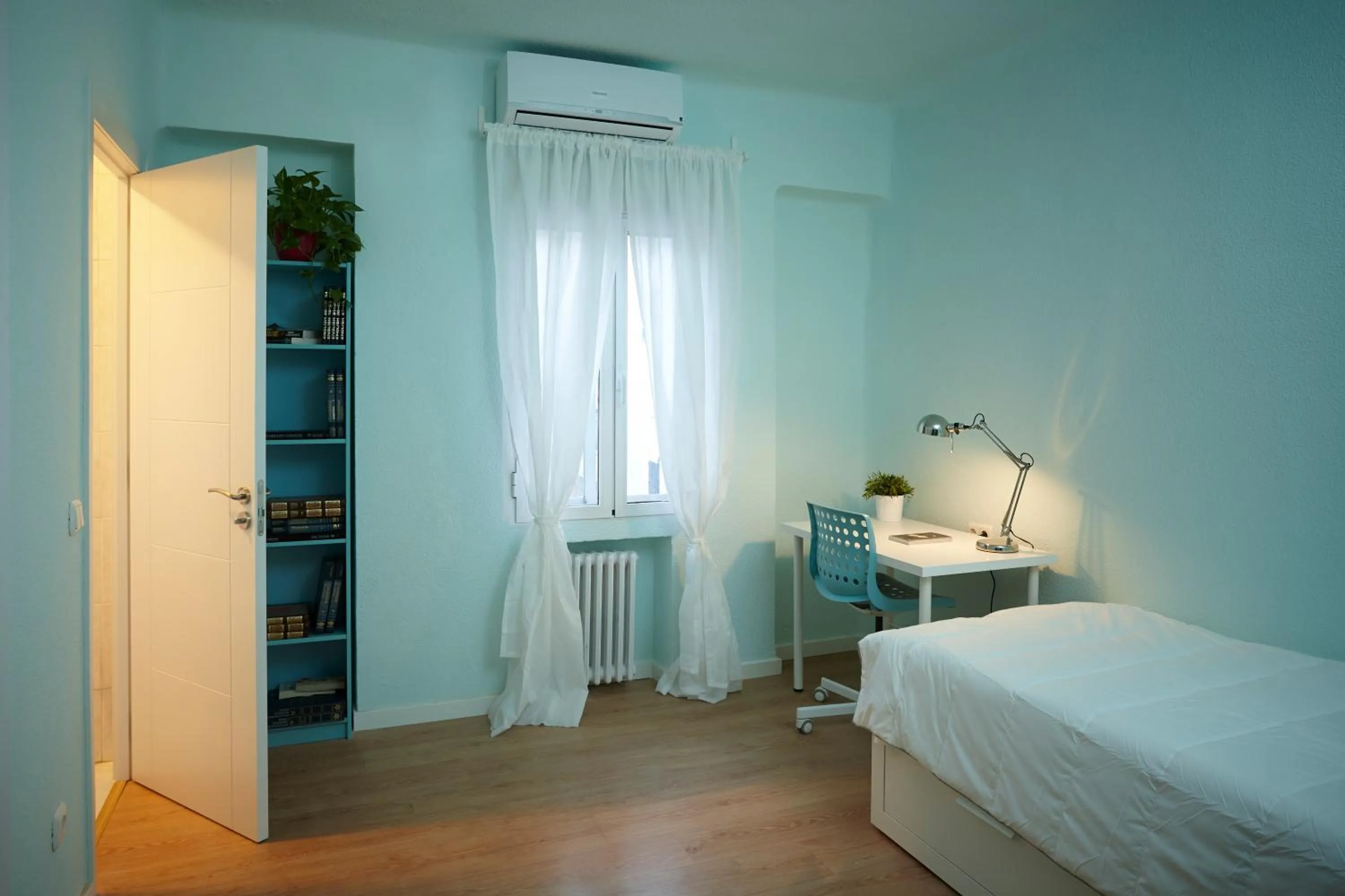 Bedroom in RESIDENCIA ABAY