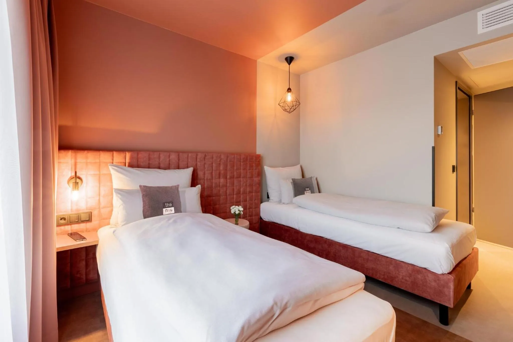 Photo of the whole room, Bed in Holiday Inn - the niu, Flux Passau by IHG