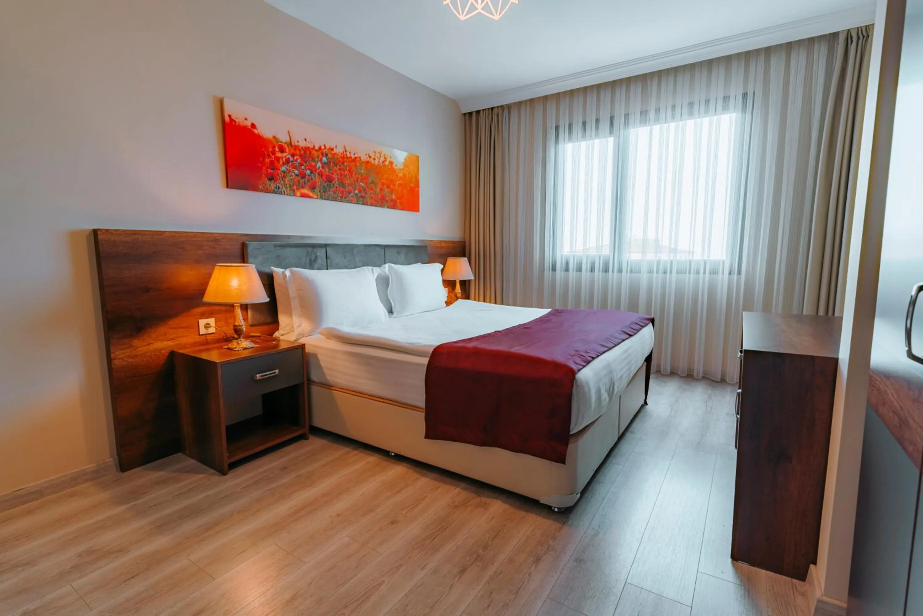 Empula Hotel & Residences