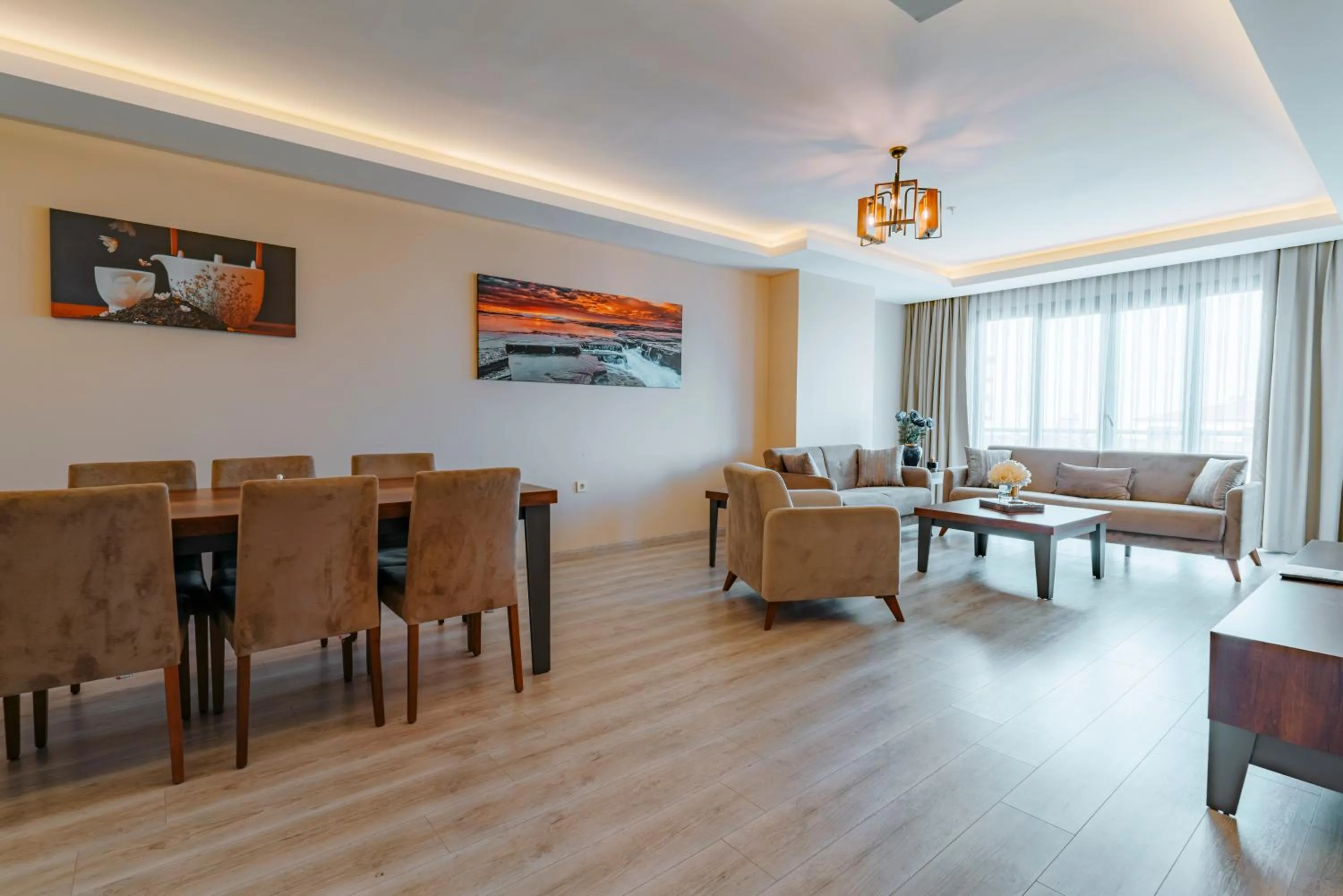 Empula Hotel & Residences