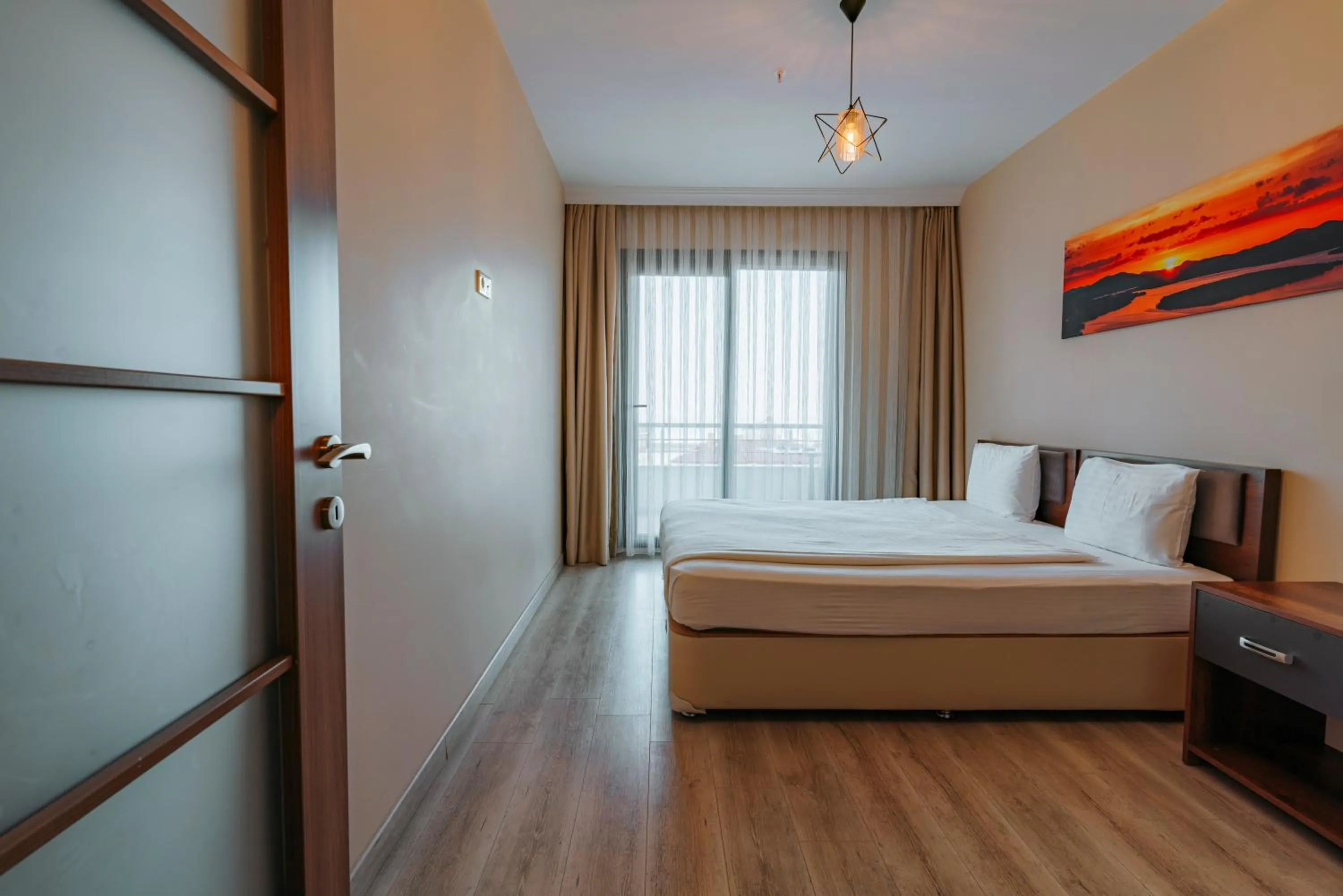 Empula Hotel & Residences