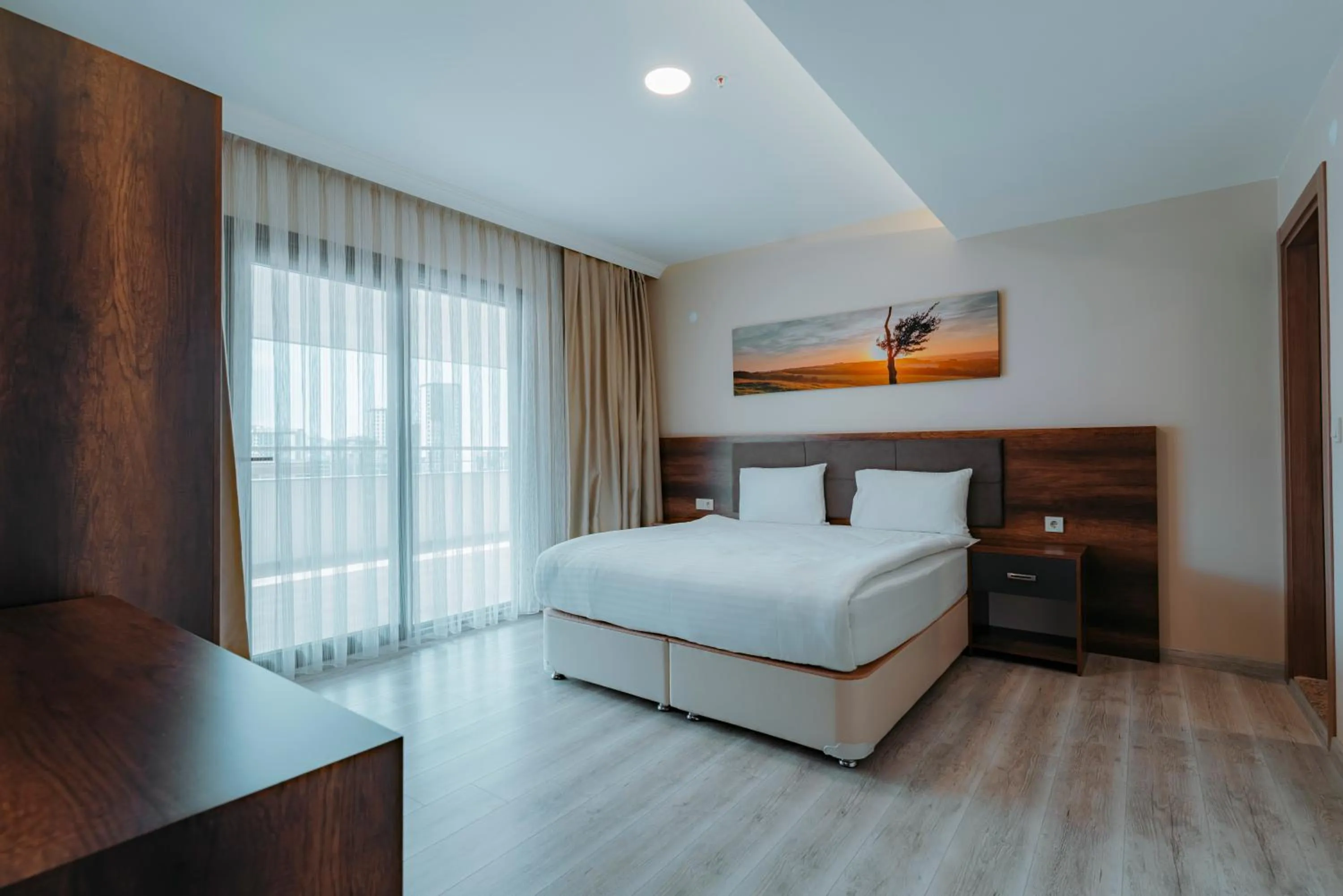 Empula Hotel & Residences