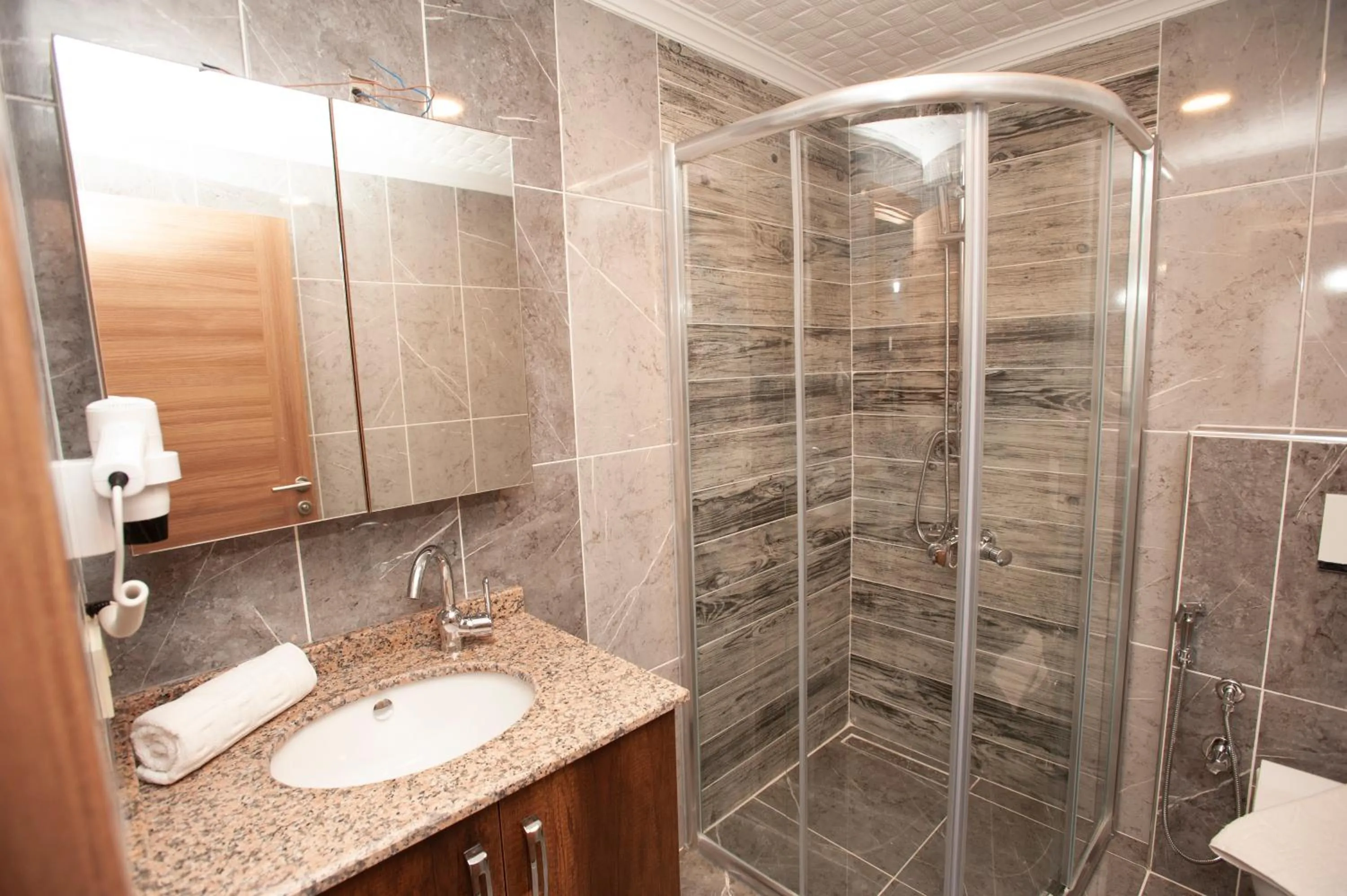 Shower in Empula Hotel & Residences