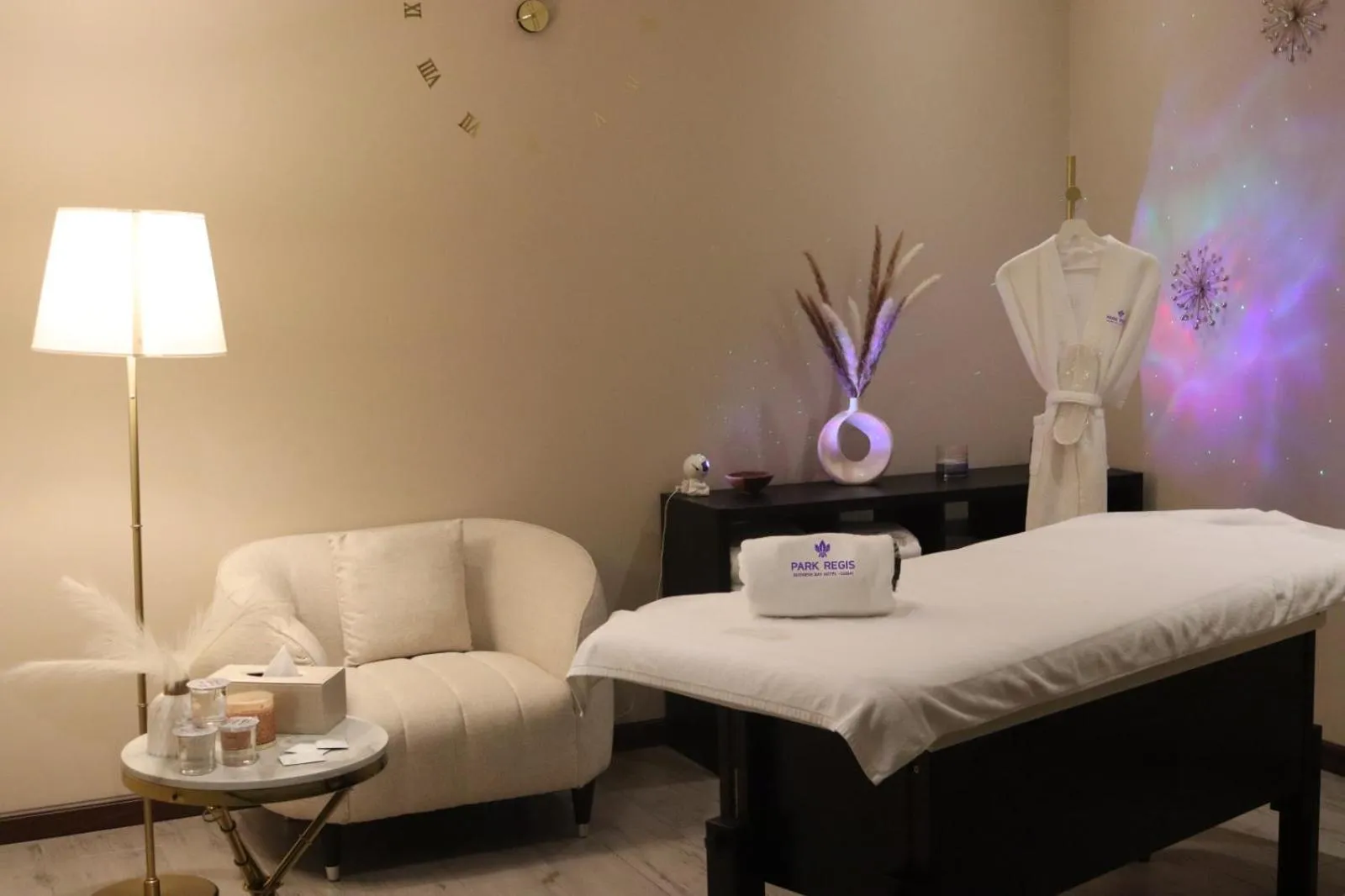 Spa and wellness centre/facilities in Park Regis Business Bay