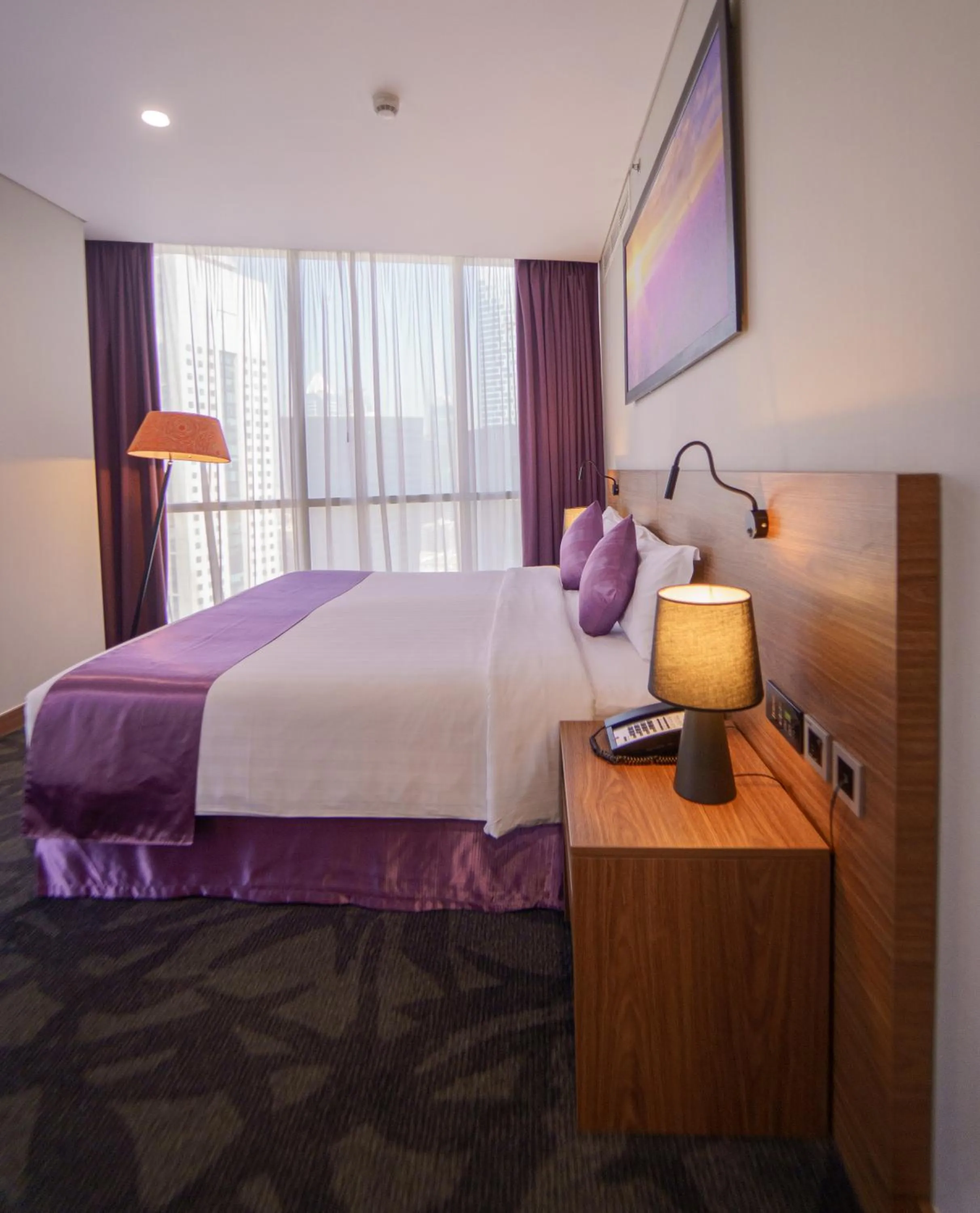 Bed in Park Regis Business Bay