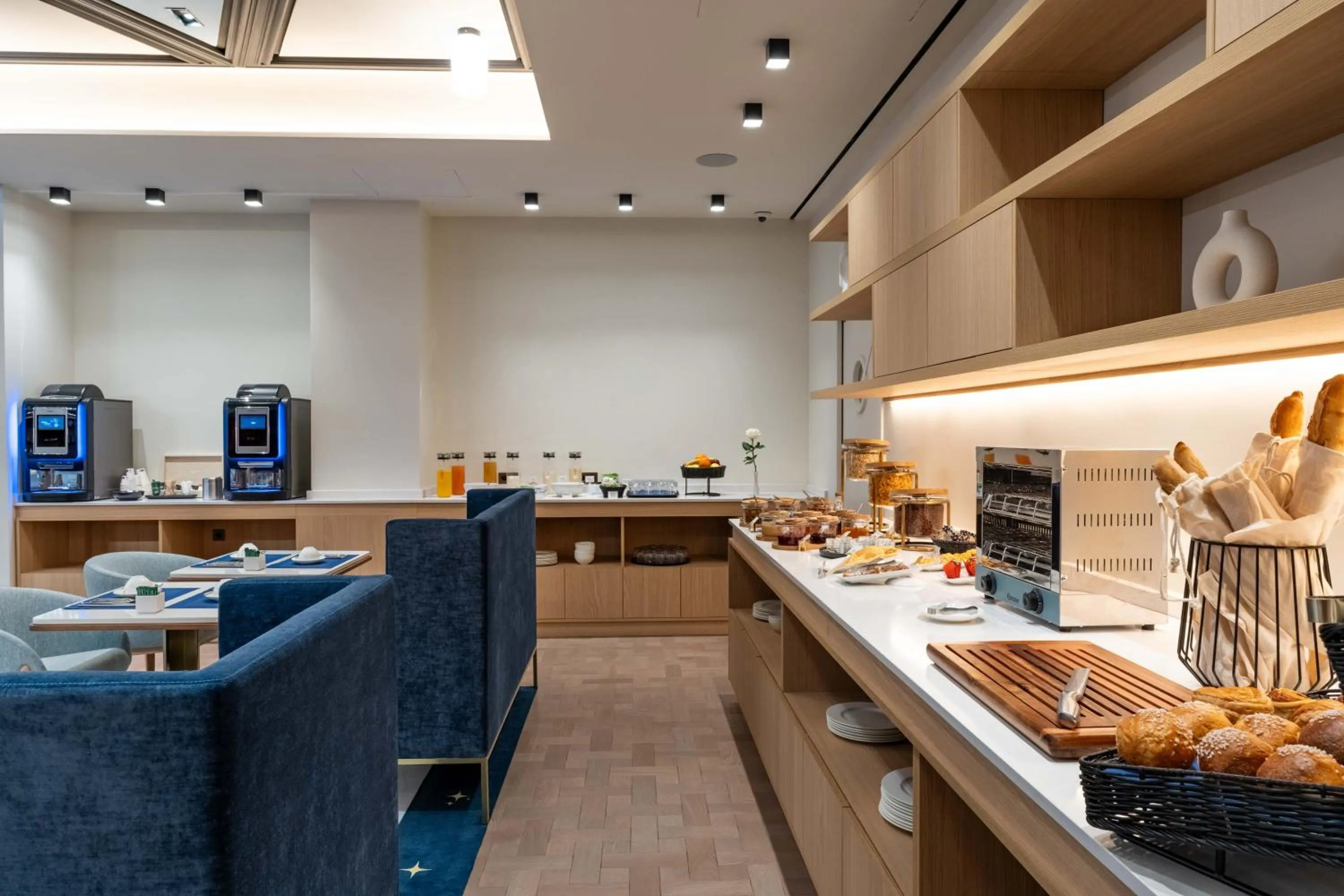 Buffet breakfast in Hotel Astra Opera - Astotel