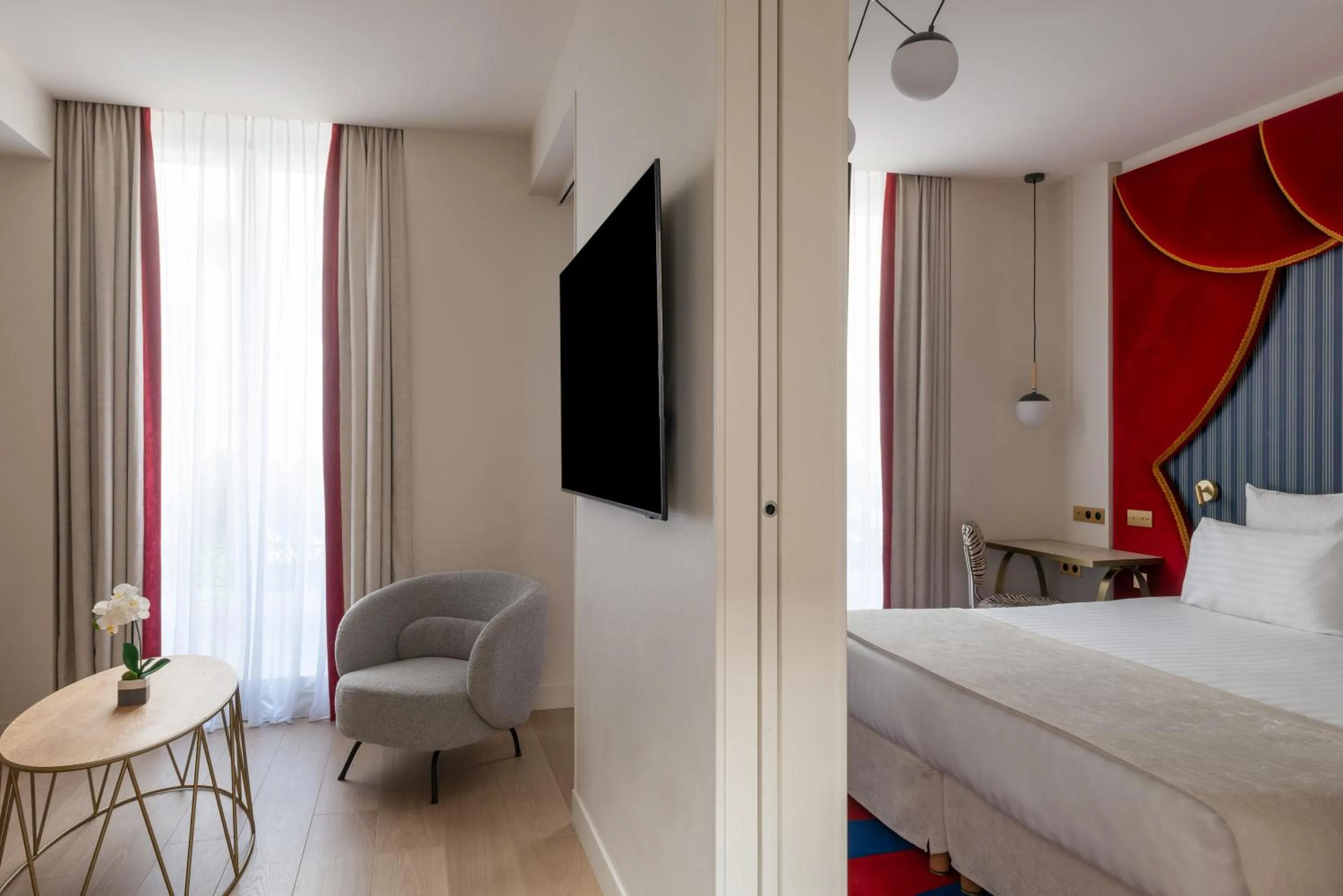 Bedroom, Bed in Hotel Astra Opera - Astotel