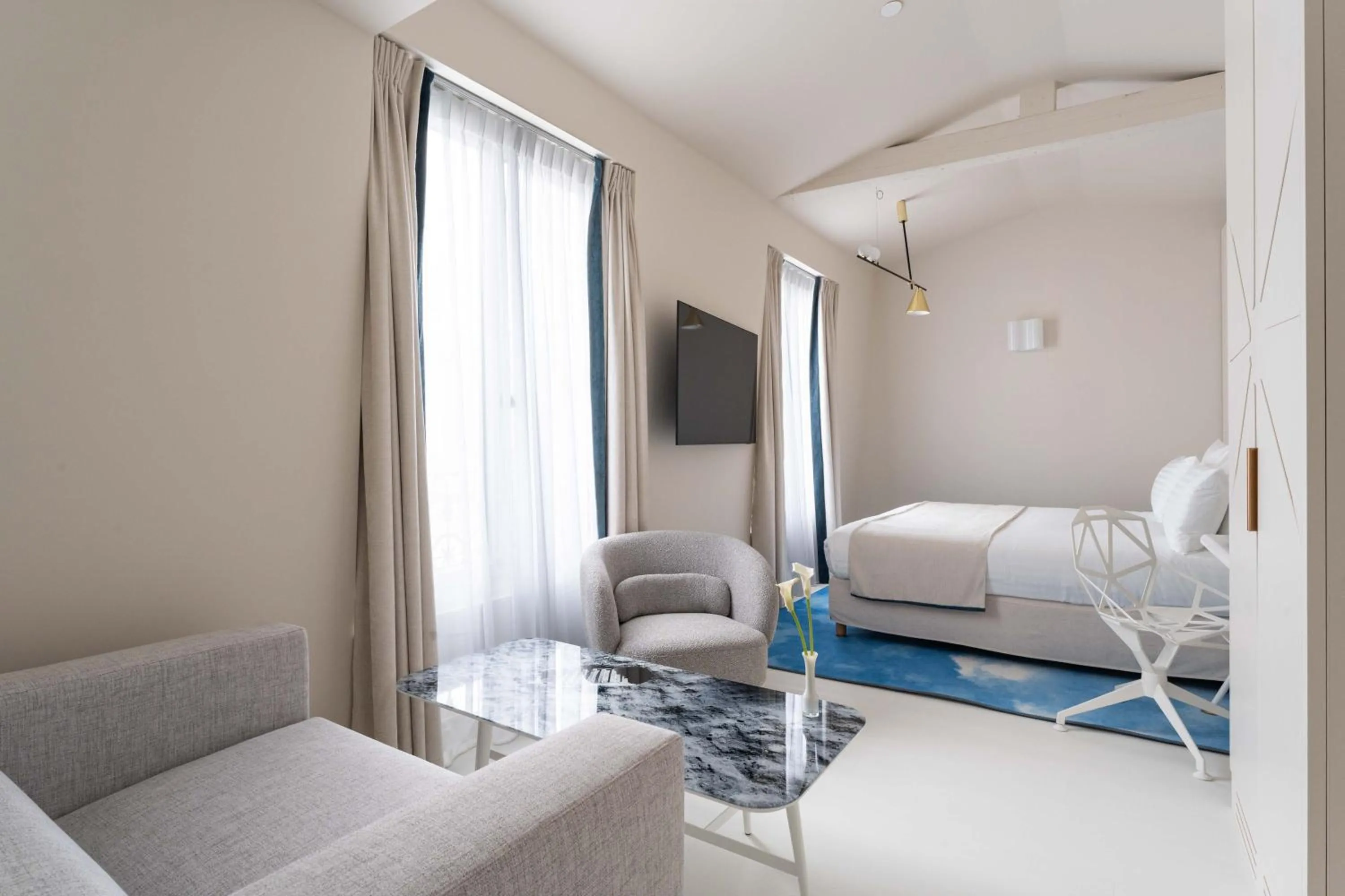 Bedroom, Bed in Hotel Astra Opera - Astotel