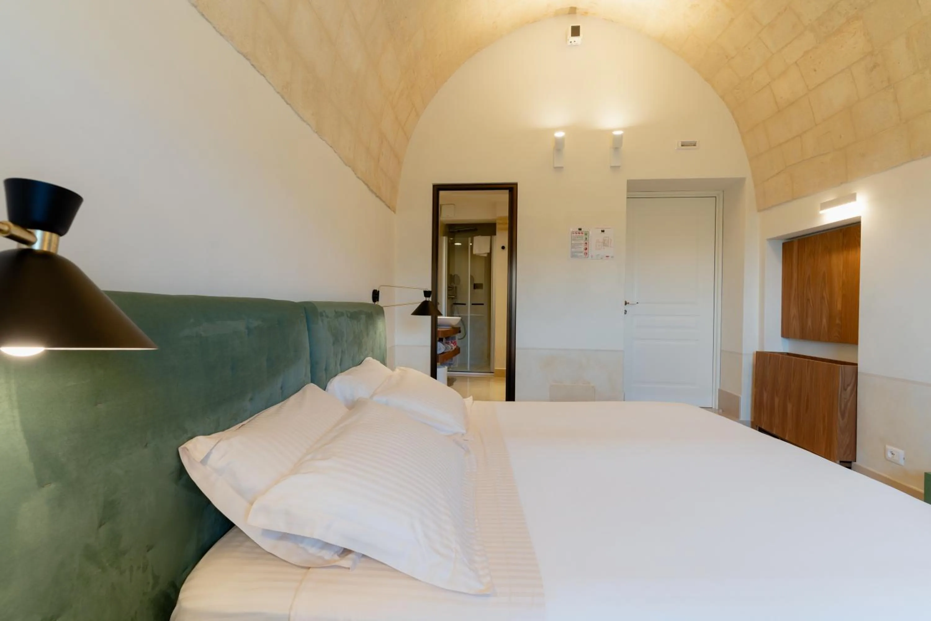 Bed in BV Quarry Matera