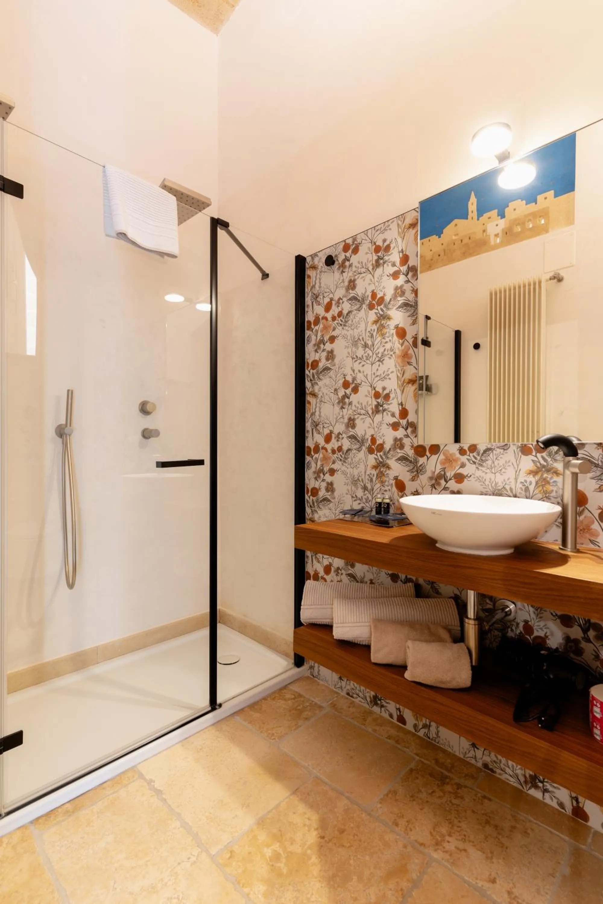 Shower in BV Quarry Matera