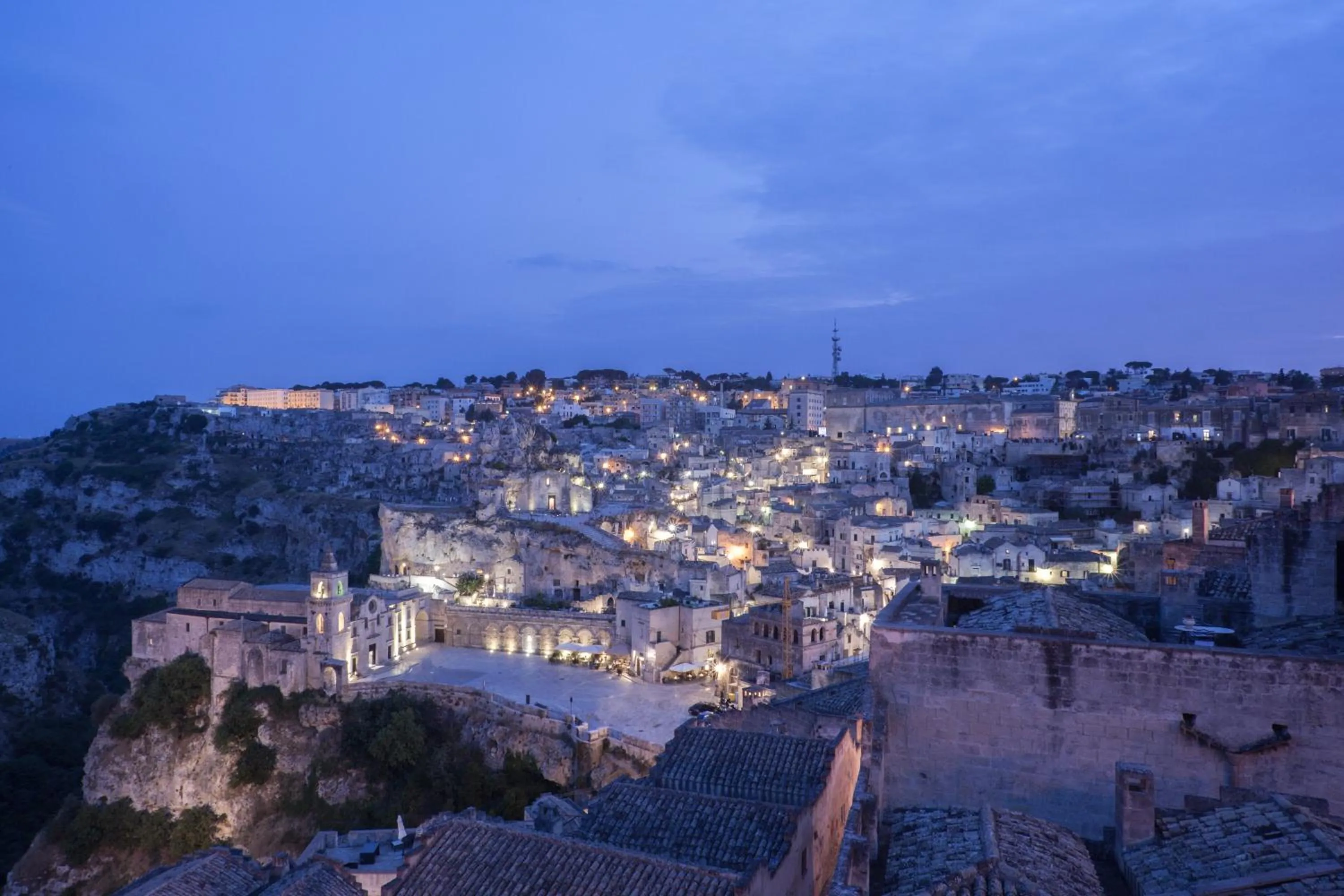 Restaurant/places to eat in BV Quarry Matera