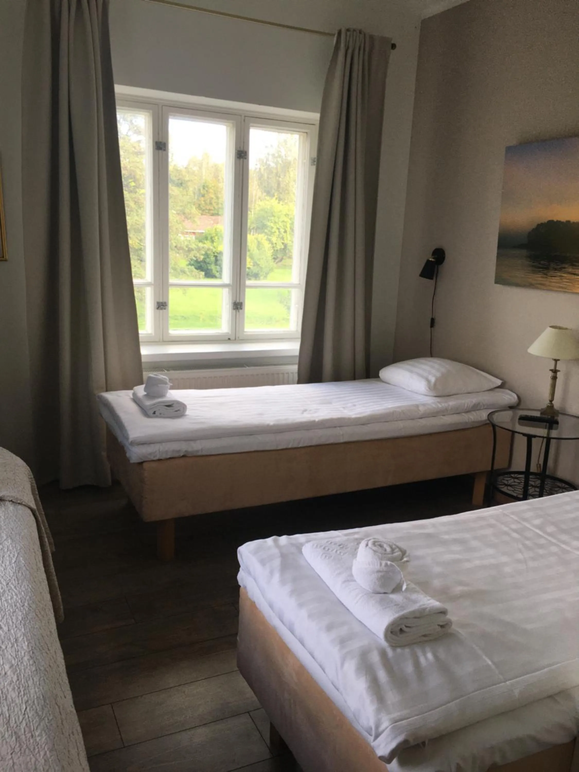 Bed in Hjalmar’s Hotel