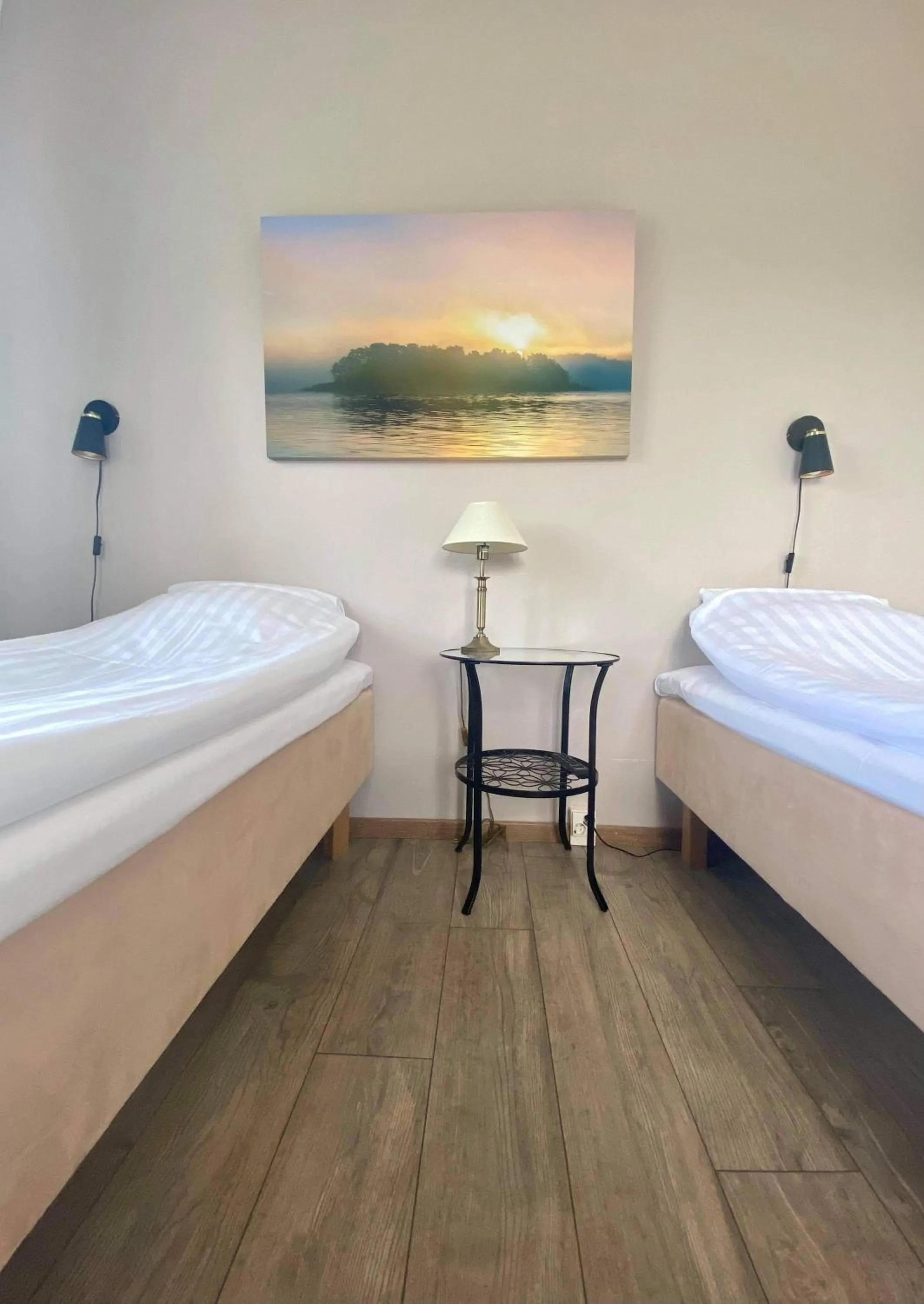 Bed in Hjalmar’s Hotel