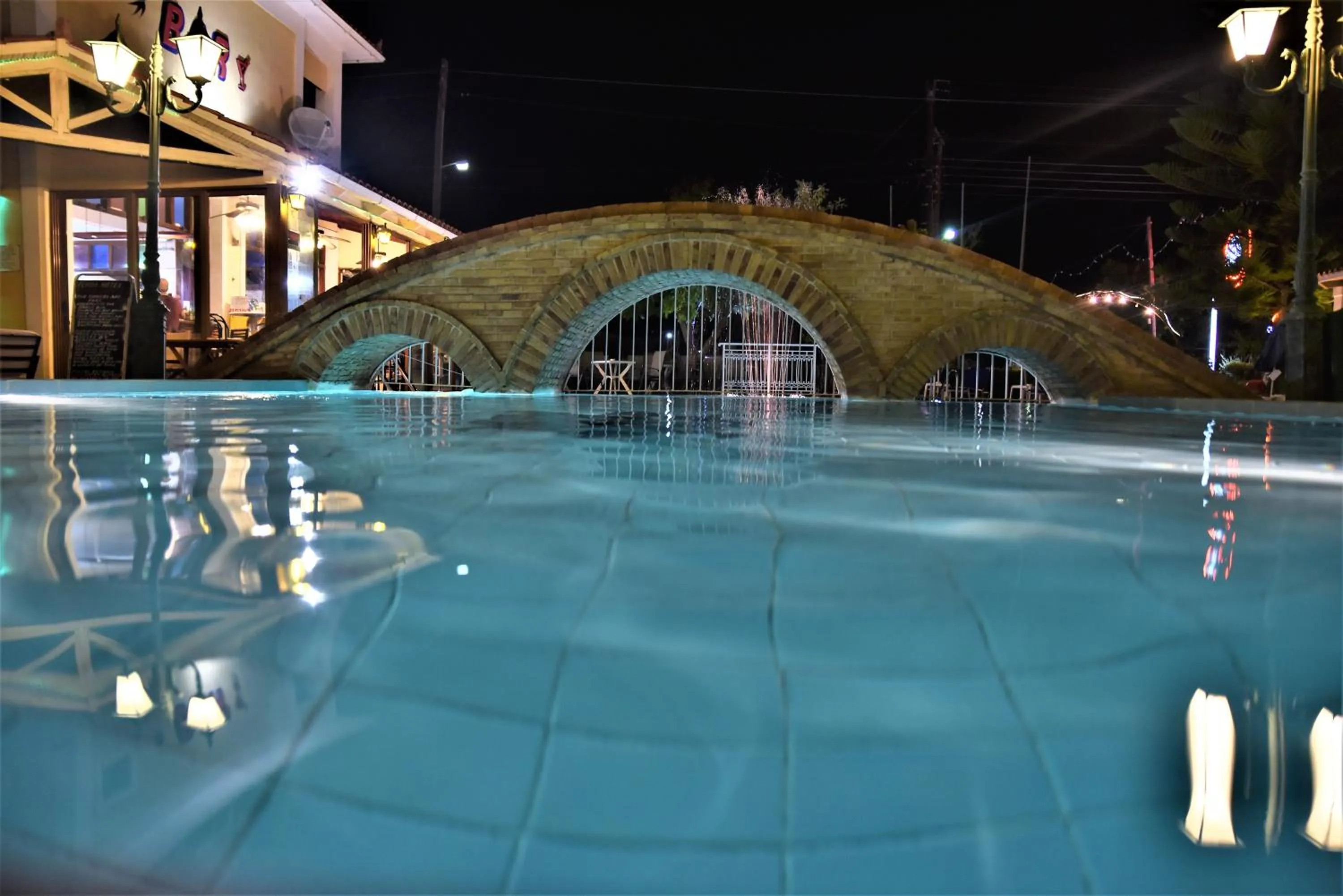 Night in Elpida Hotel