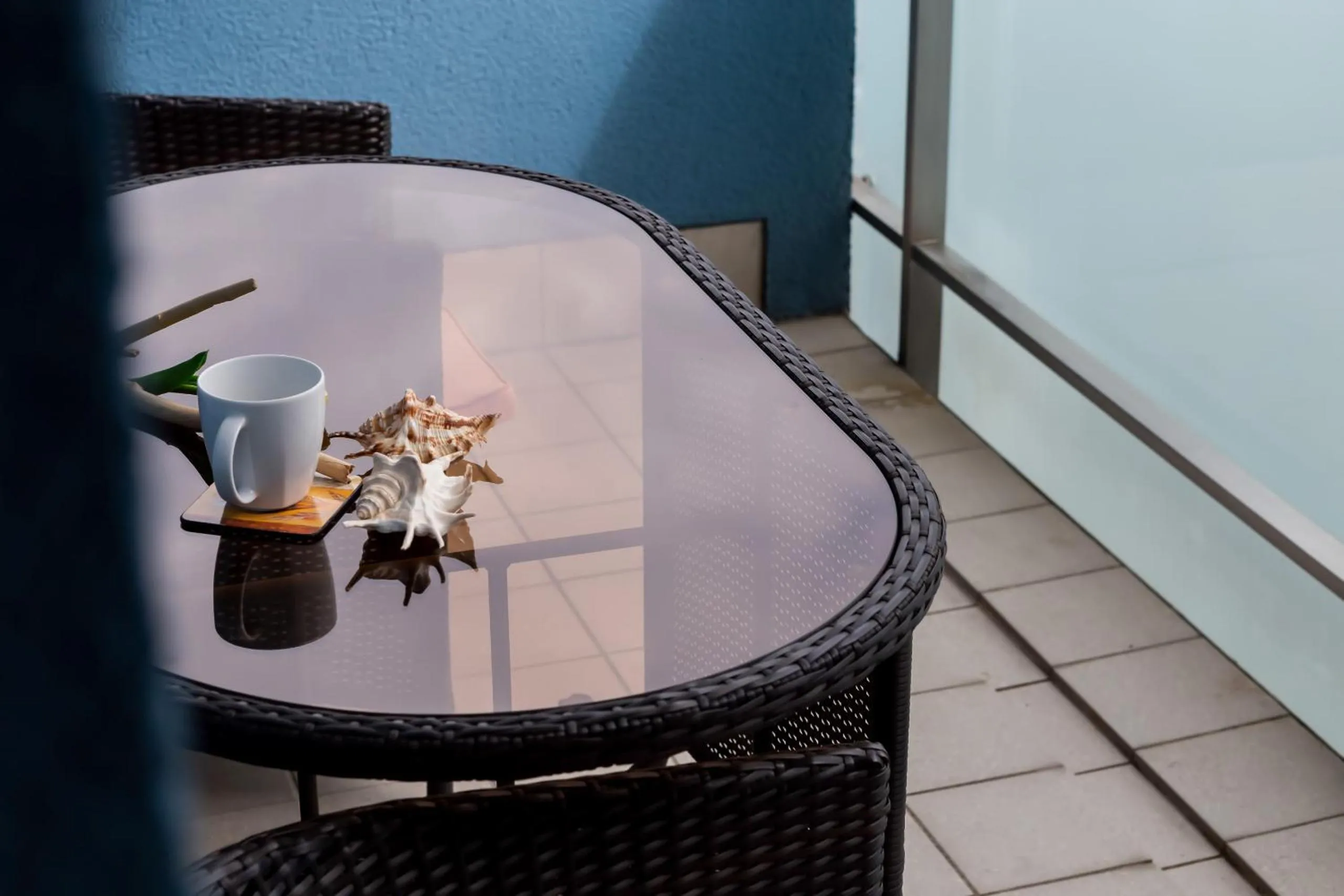 Coffee/tea facilities in Apartamenty Aquarius by Noclegi Renters