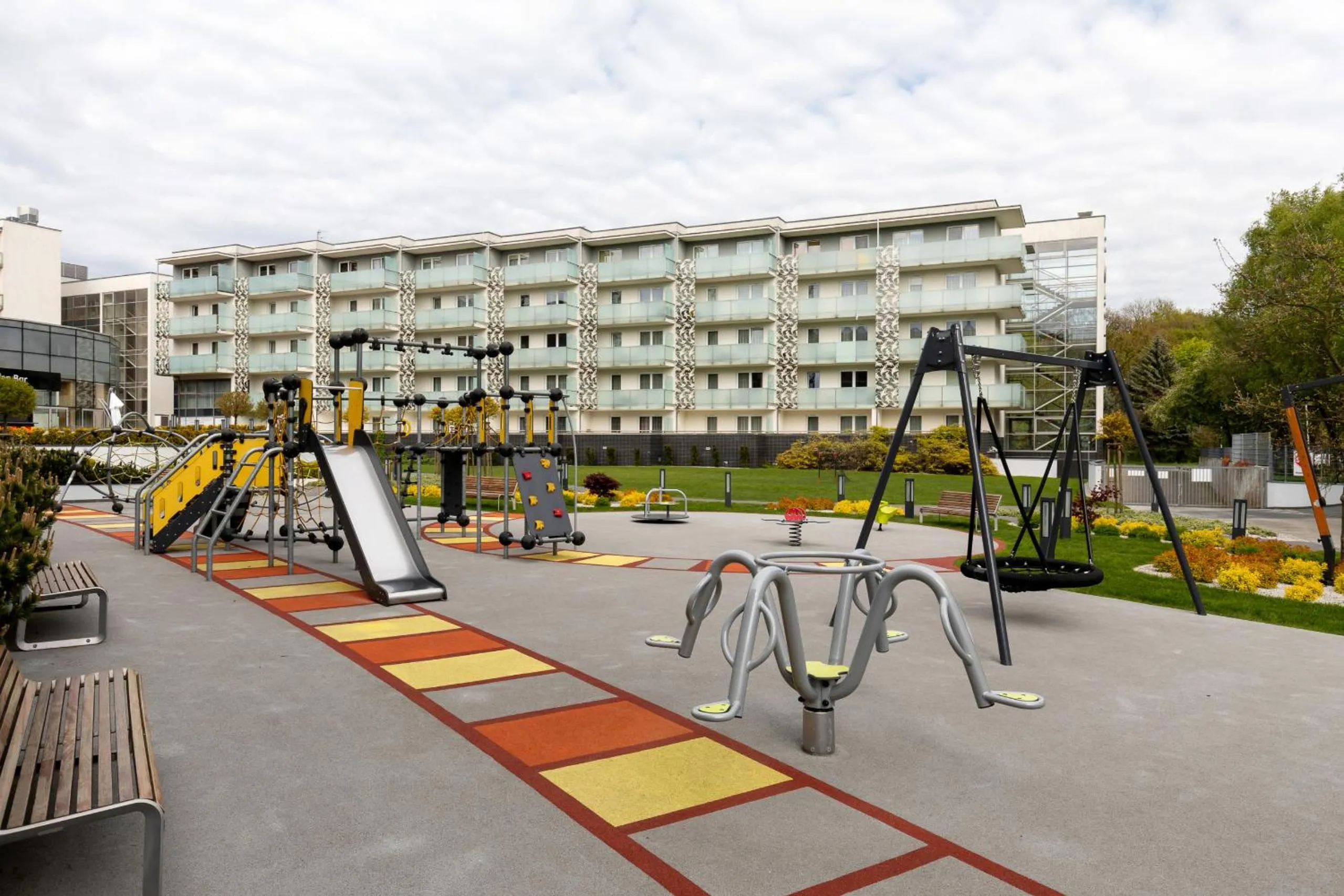 Children play ground in Apartamenty Aquarius by Noclegi Renters