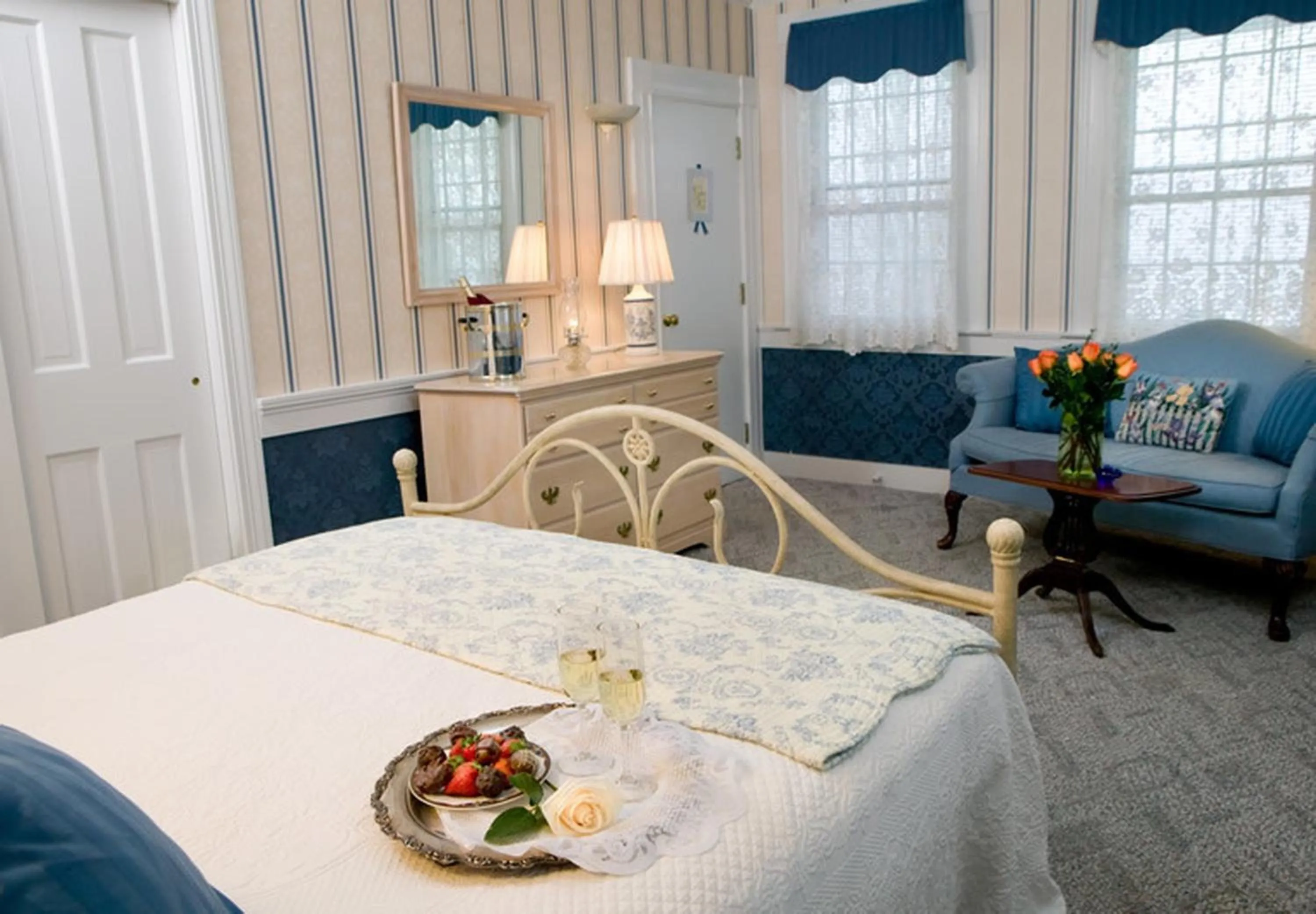 Bedroom, Bed in Rabbit Hill Inn