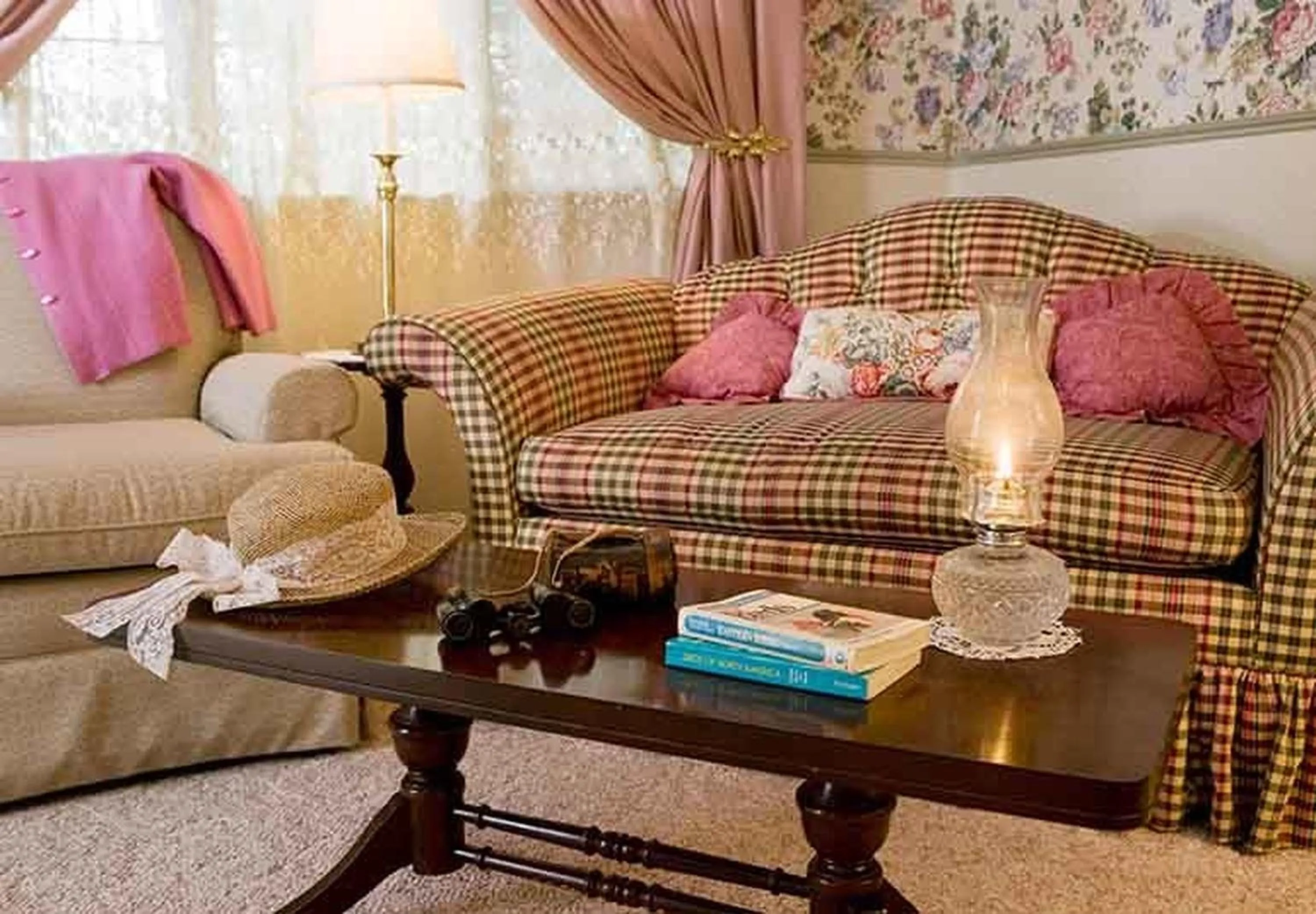 Bedroom in Rabbit Hill Inn