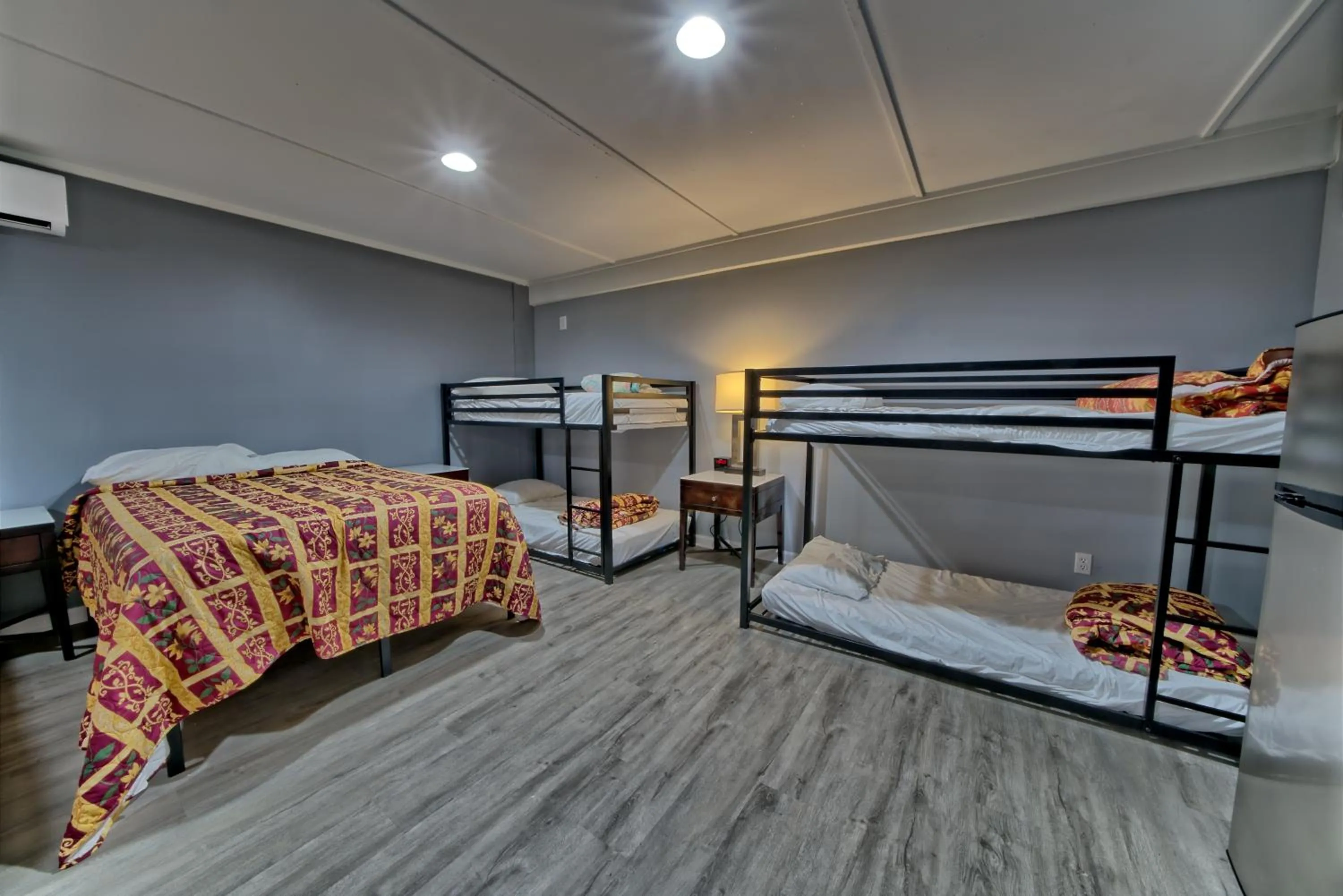 Photo of the whole room, Bed in Aqua View Motel