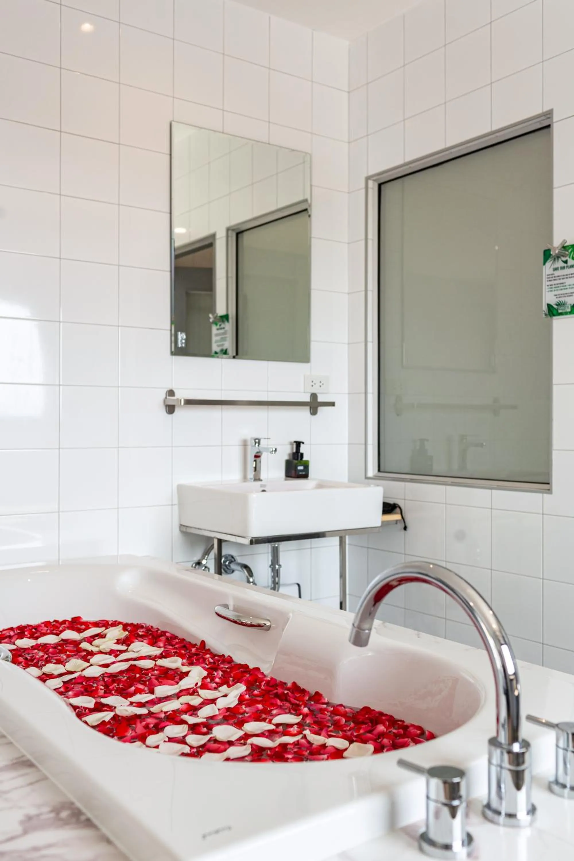 Bathroom in Monotel Aonang