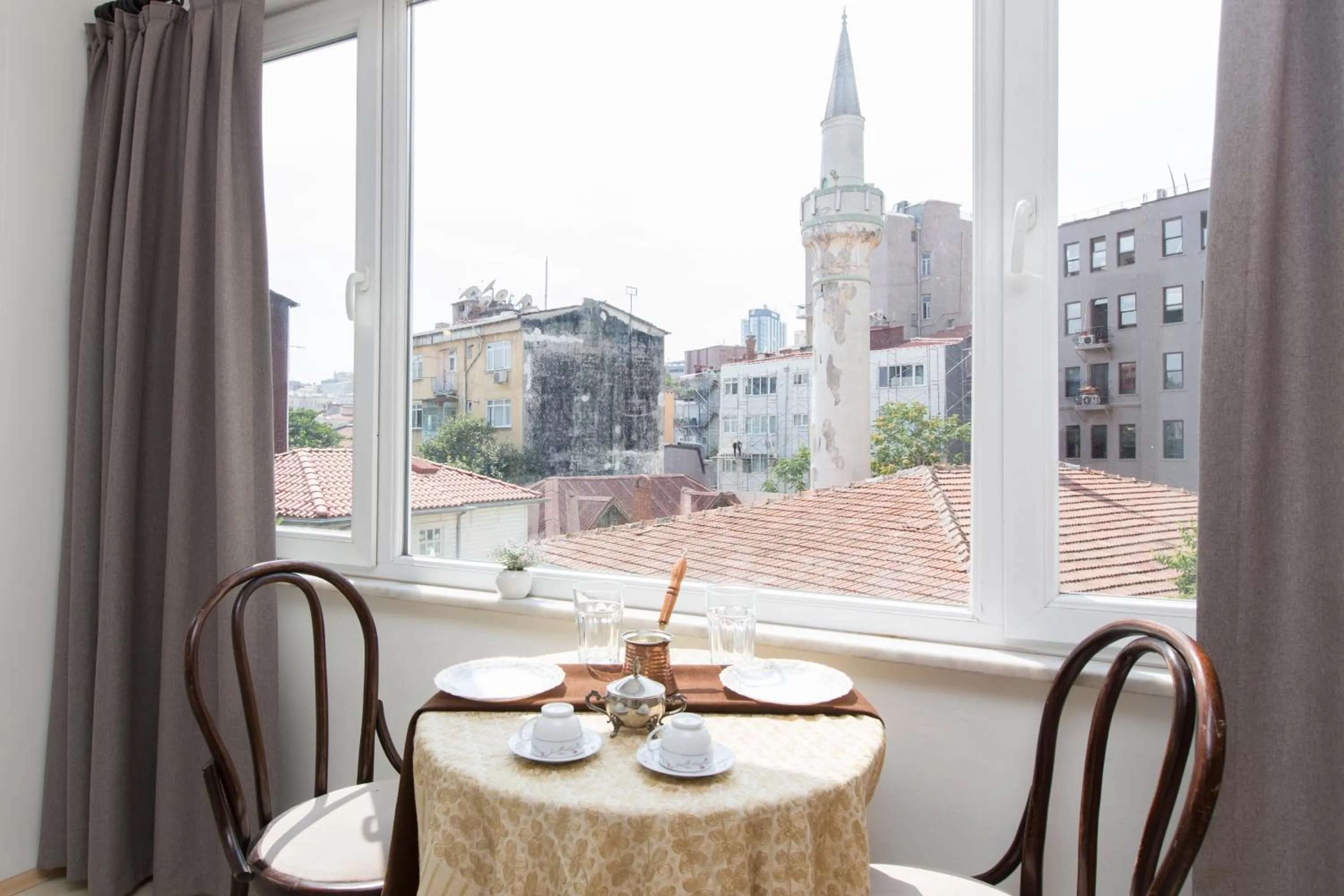 Nearby landmark in Antique Boutique