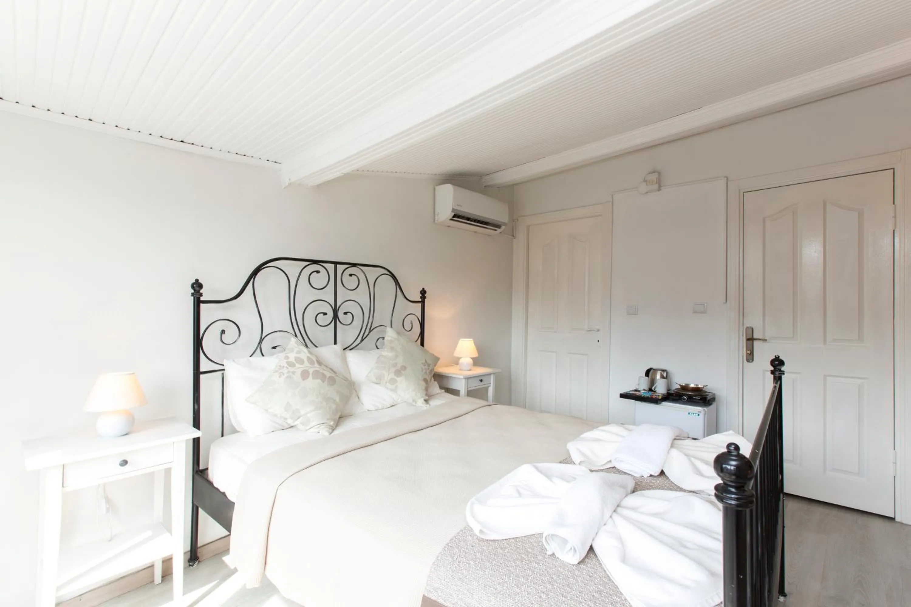 Bed in Antique Boutique