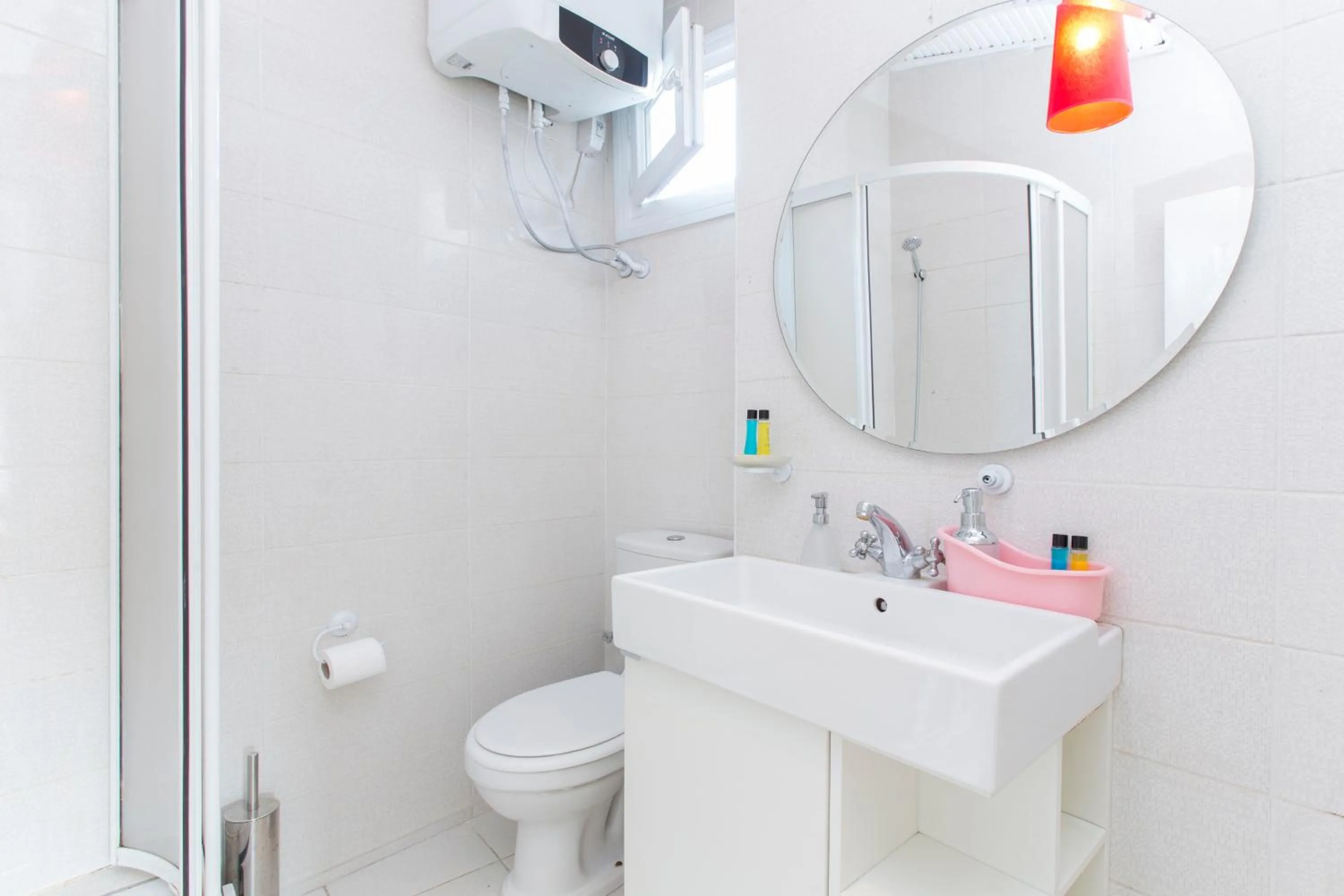 Bathroom in Antique Boutique