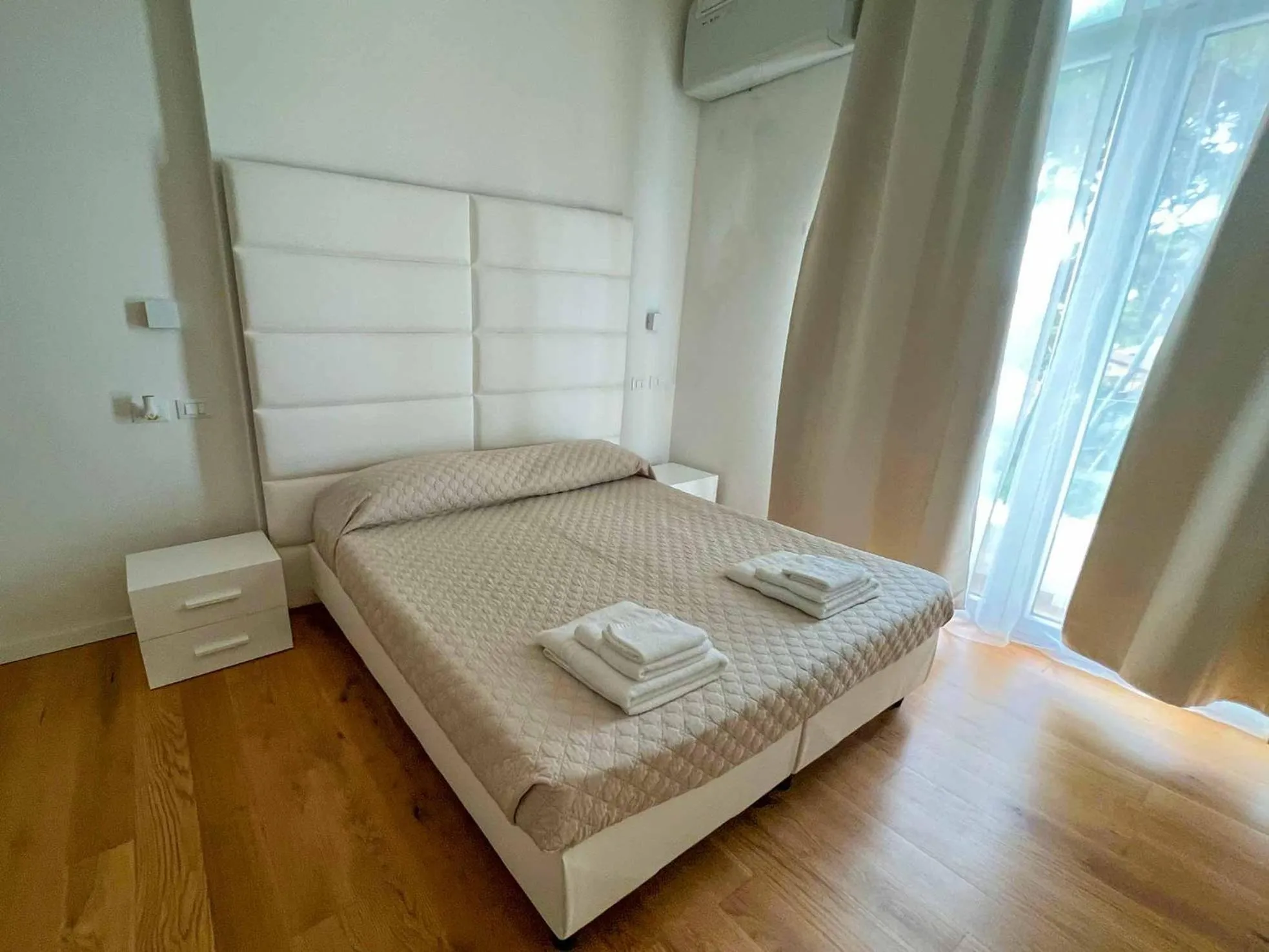 Bed in Hotel Artemide Mare