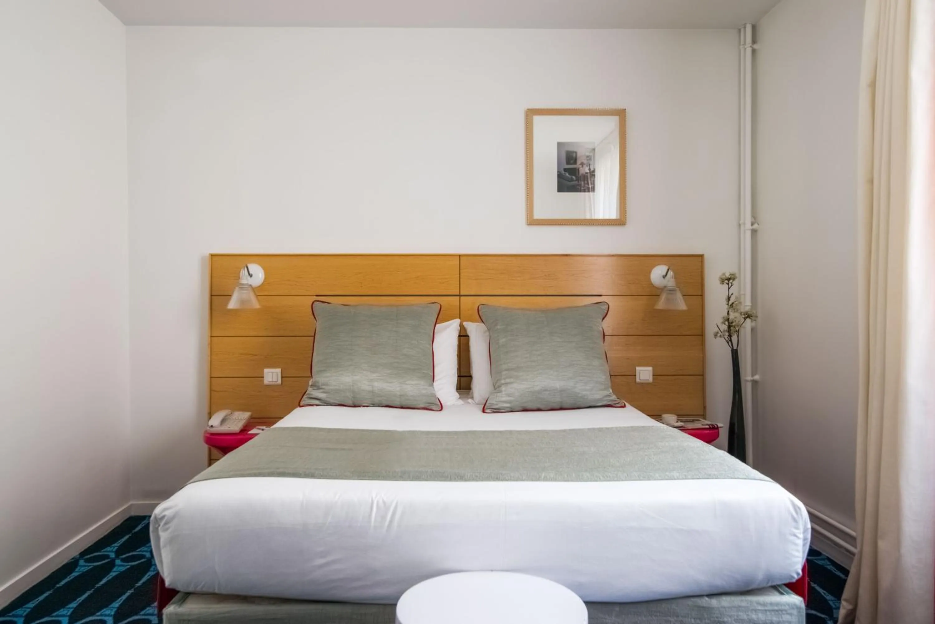 Bedroom, Bed in Hotel Lorette - Astotel