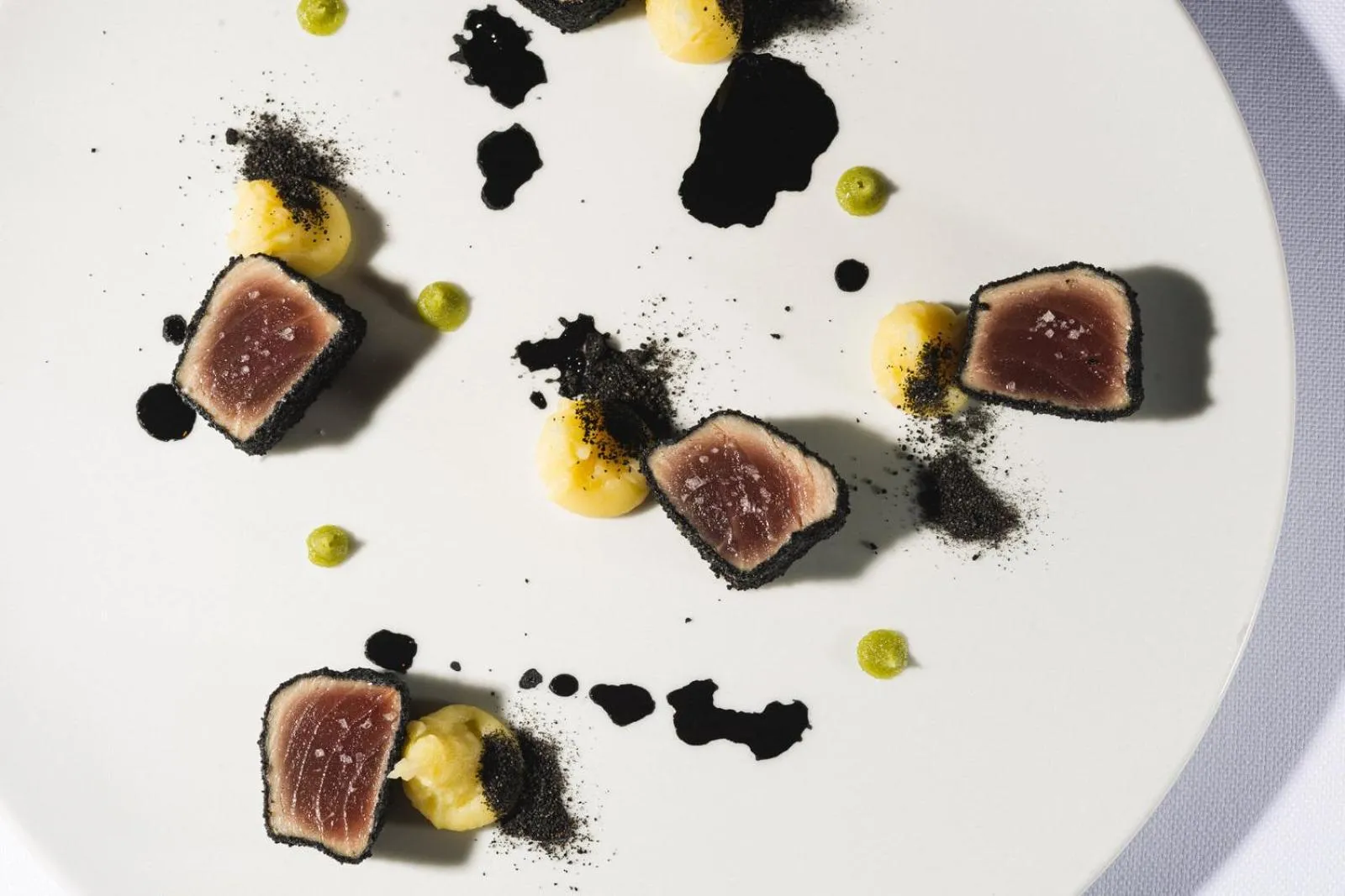 DAM boutique hotel & restaurant