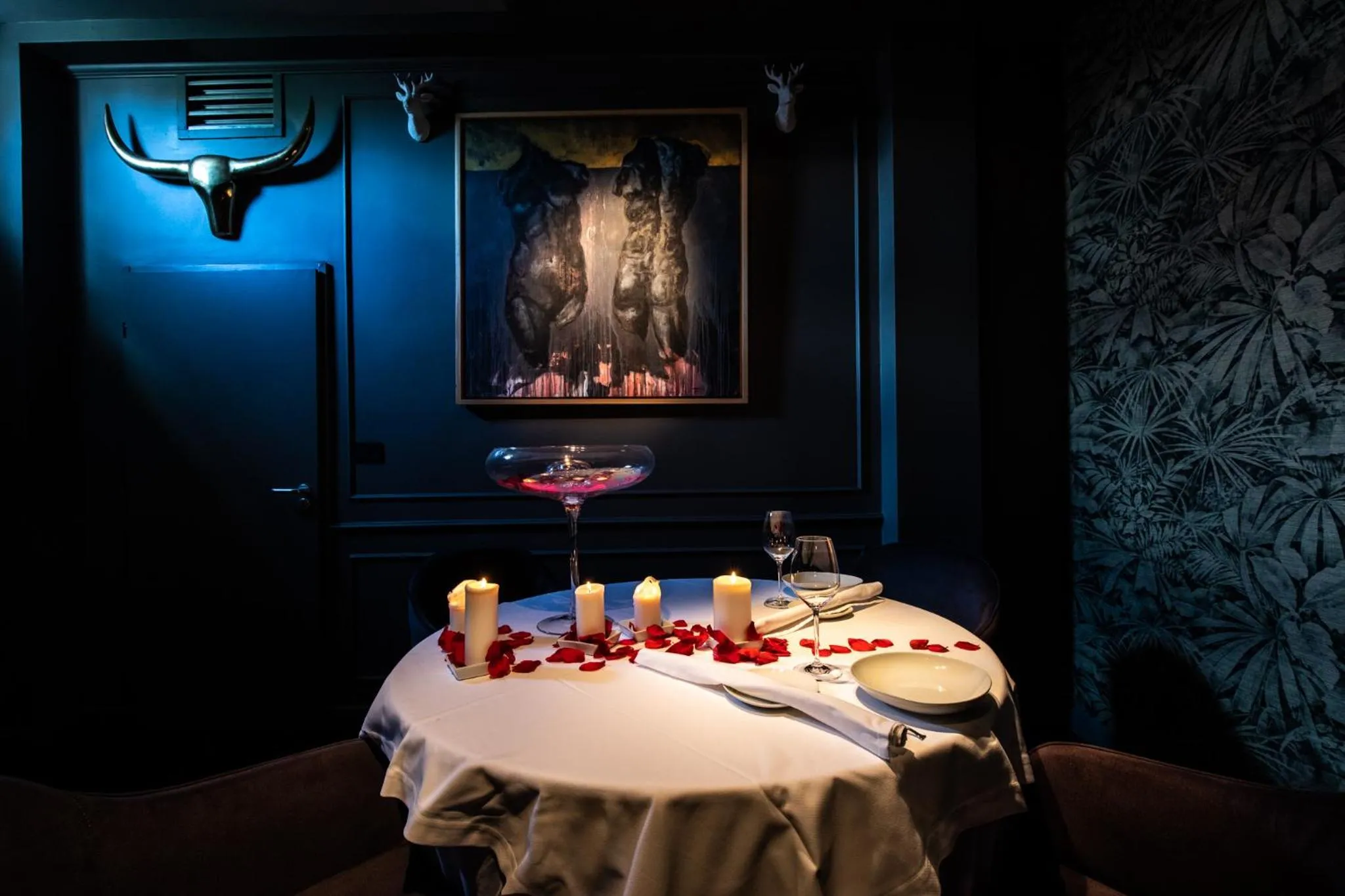 Restaurant/places to eat in DAM boutique hotel & restaurant