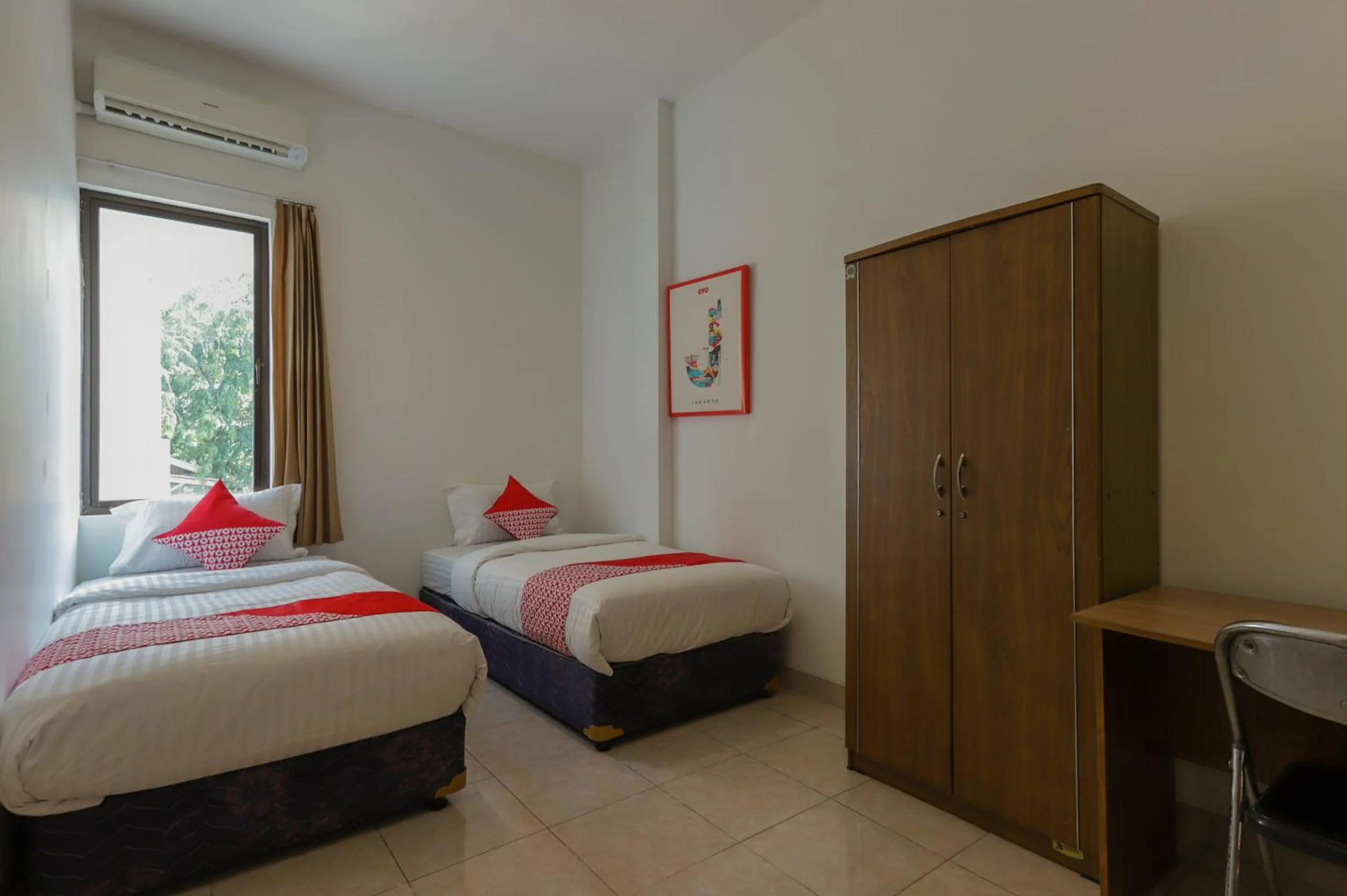 Bedroom, Bed in Hotel O Idola Residence