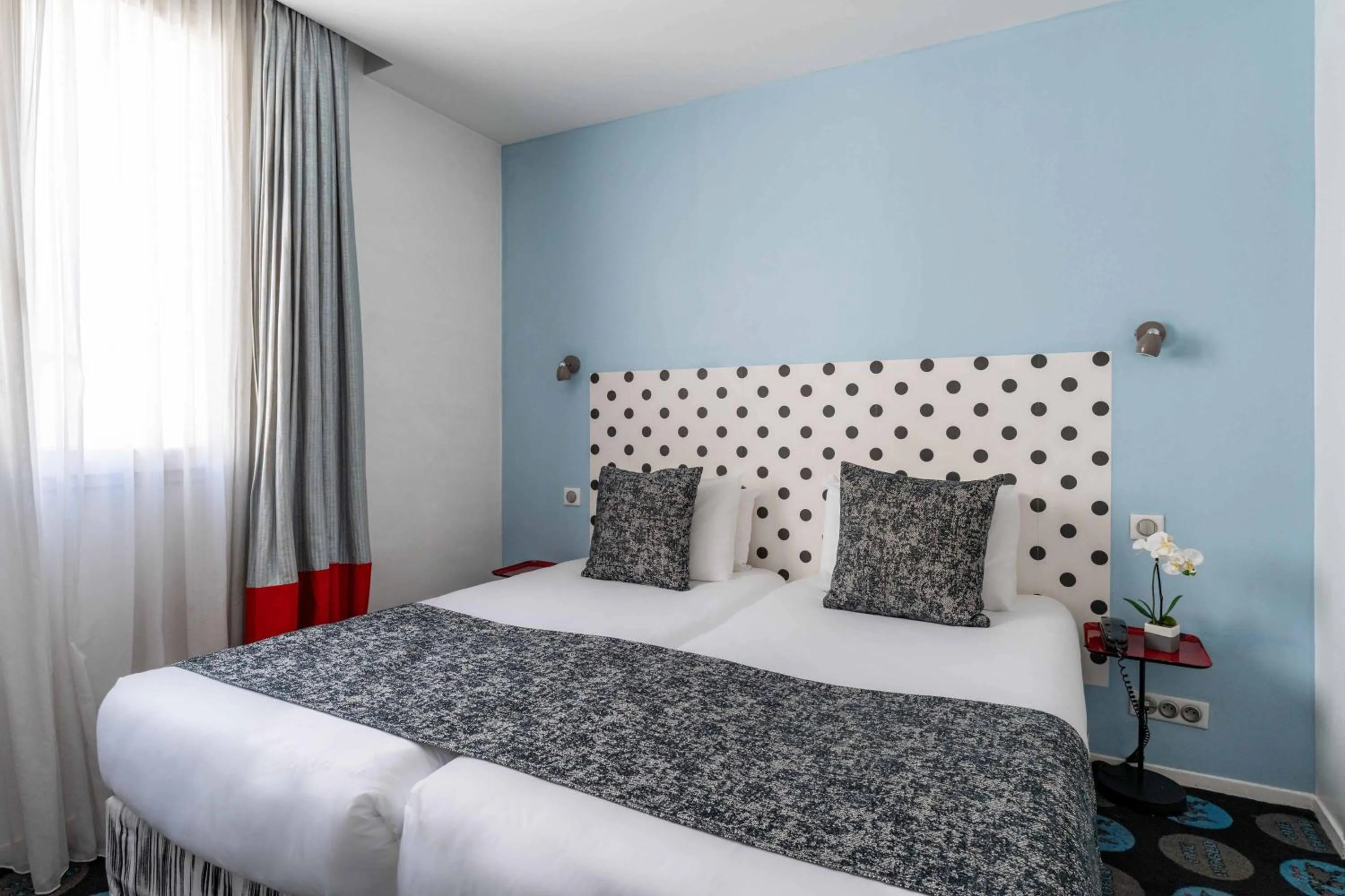 Bedroom, Bed in Hotel Astoria - Astotel