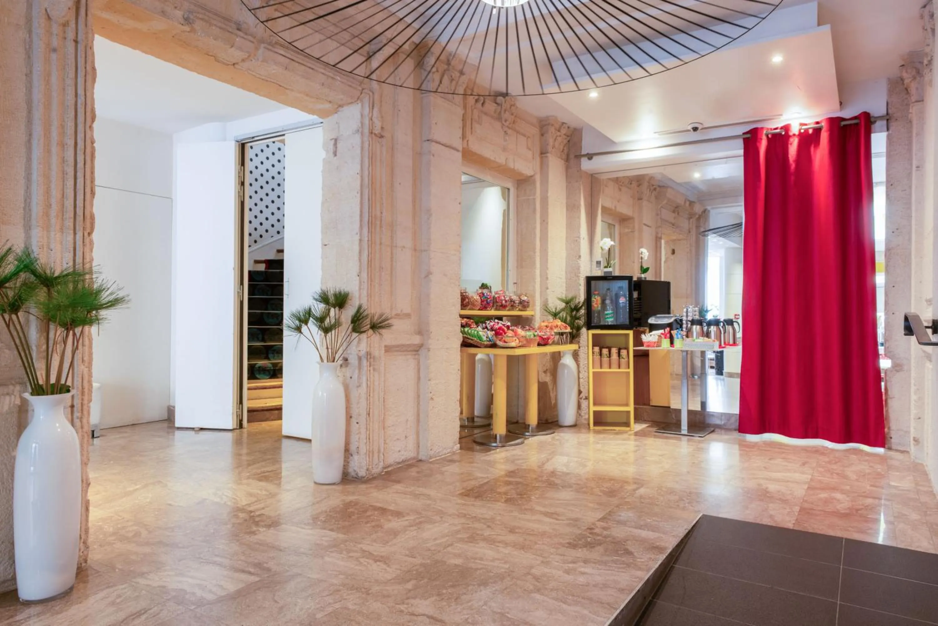 Property building in Hotel Astoria - Astotel