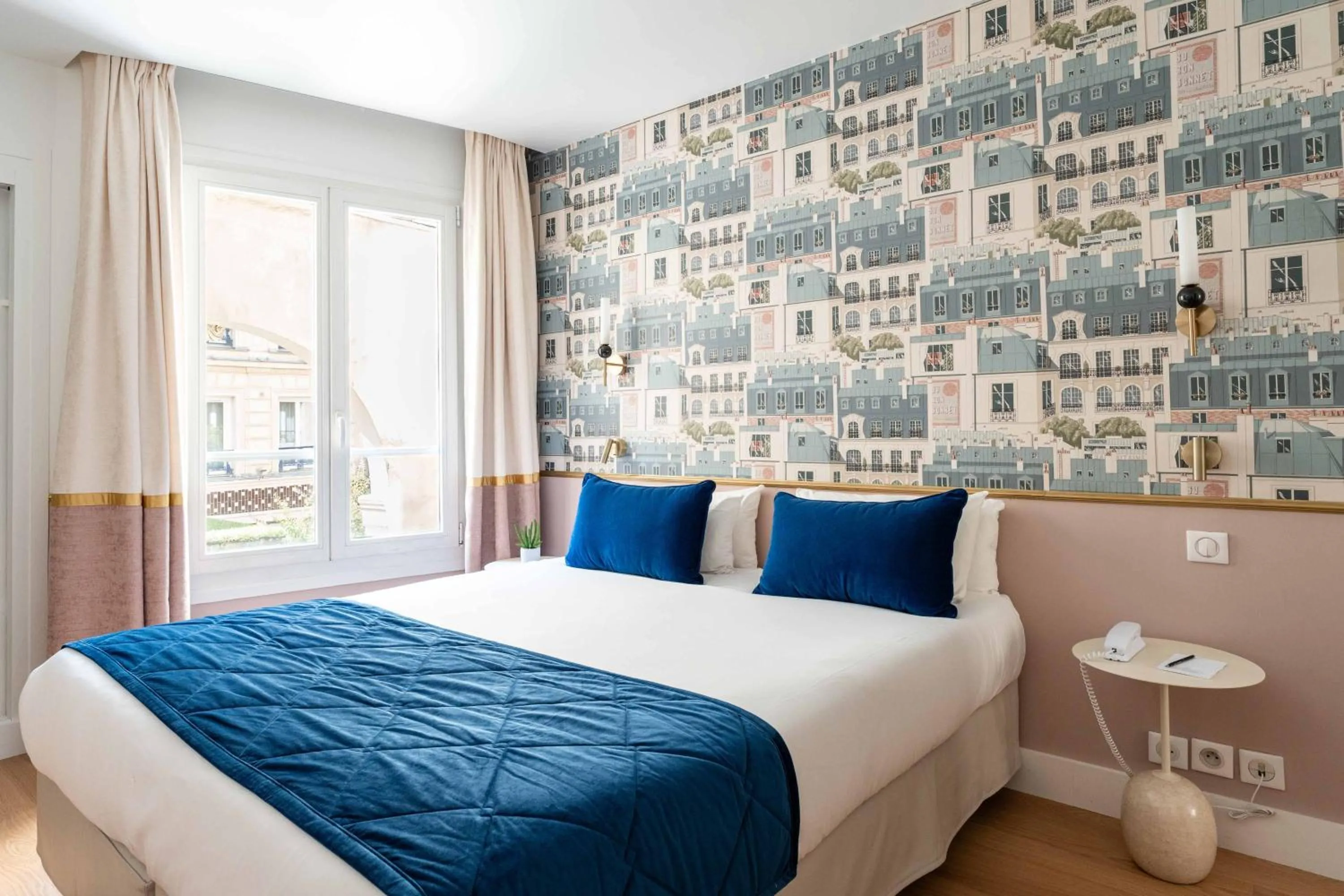 Bedroom, Bed in Hotel Acadia - Astotel